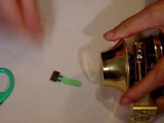 DIY - How to Make a Spare Key From Soda Bottle