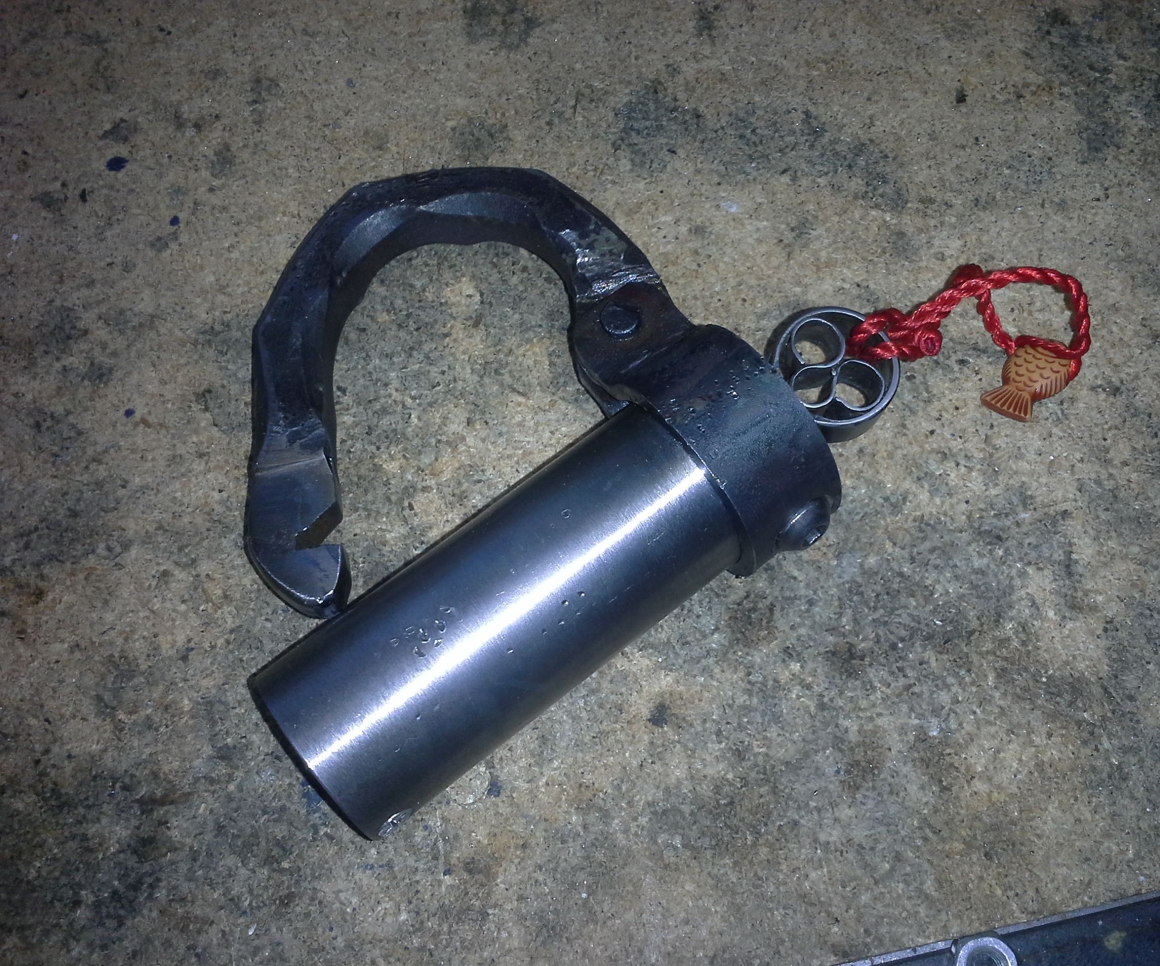 Padlock With Screw Key