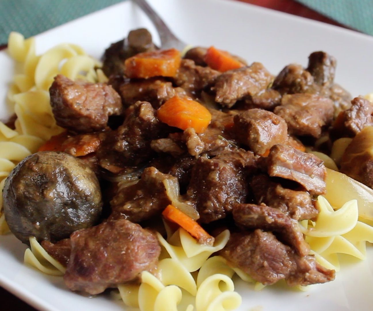 Beef Burgundy With Noodles 