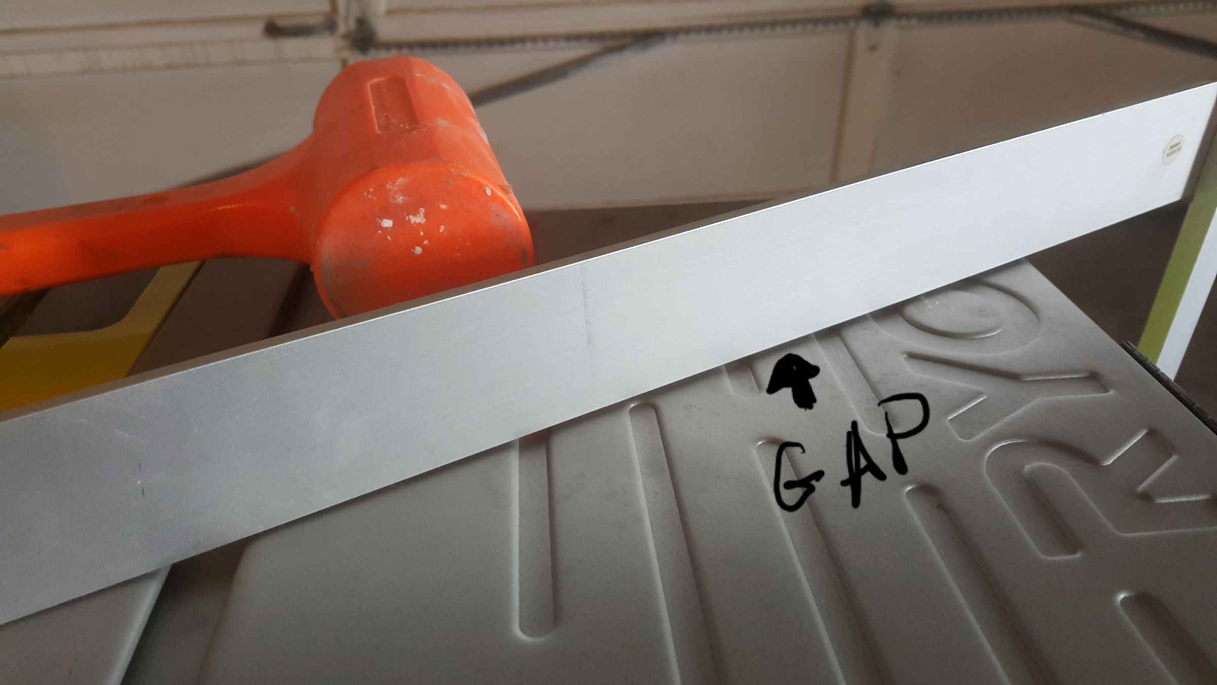Tweaking a Cheap Table Saw, So It's Safer and More Reliable. 3 Steps