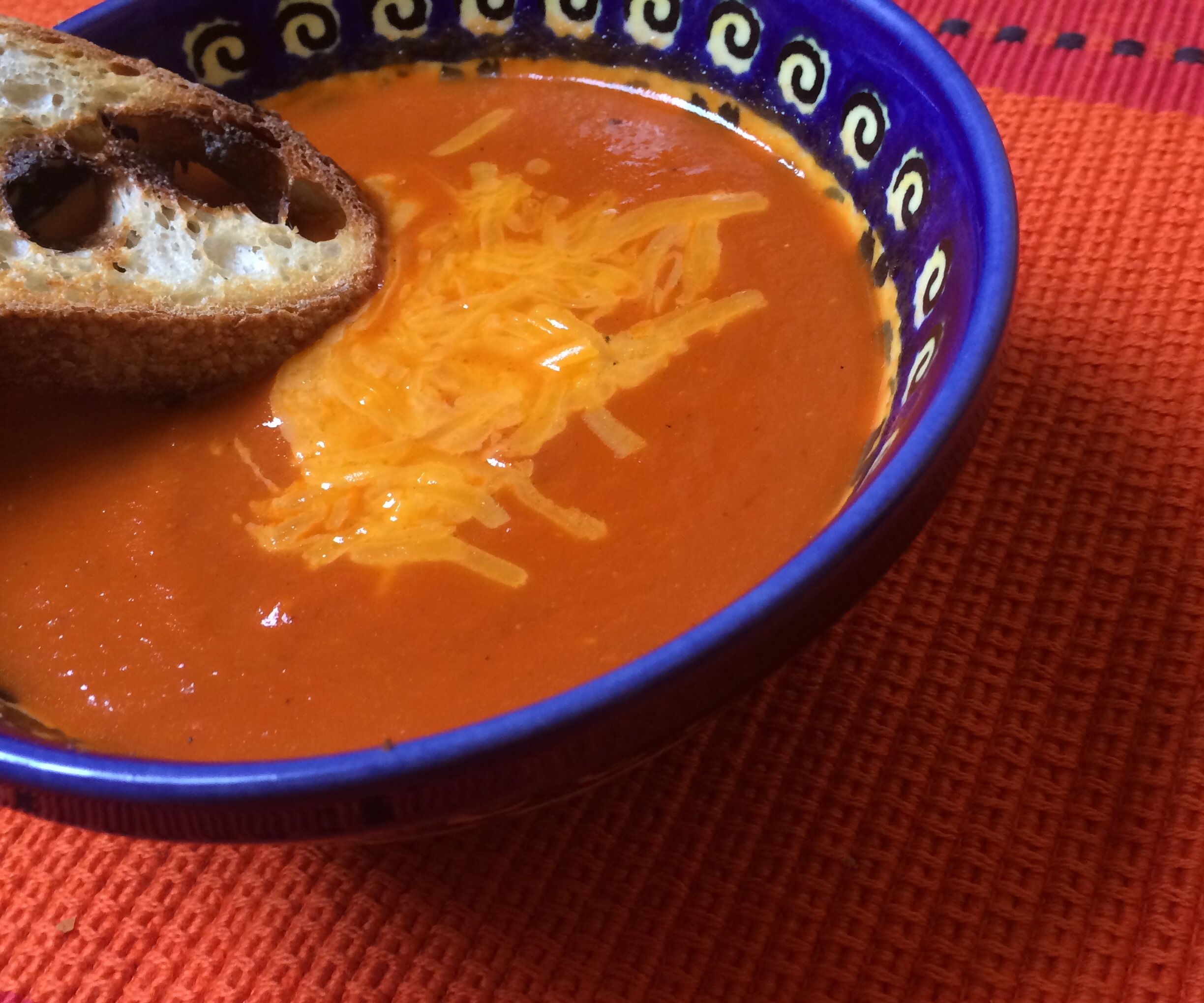 Spicy Tomato Cheddar Soup