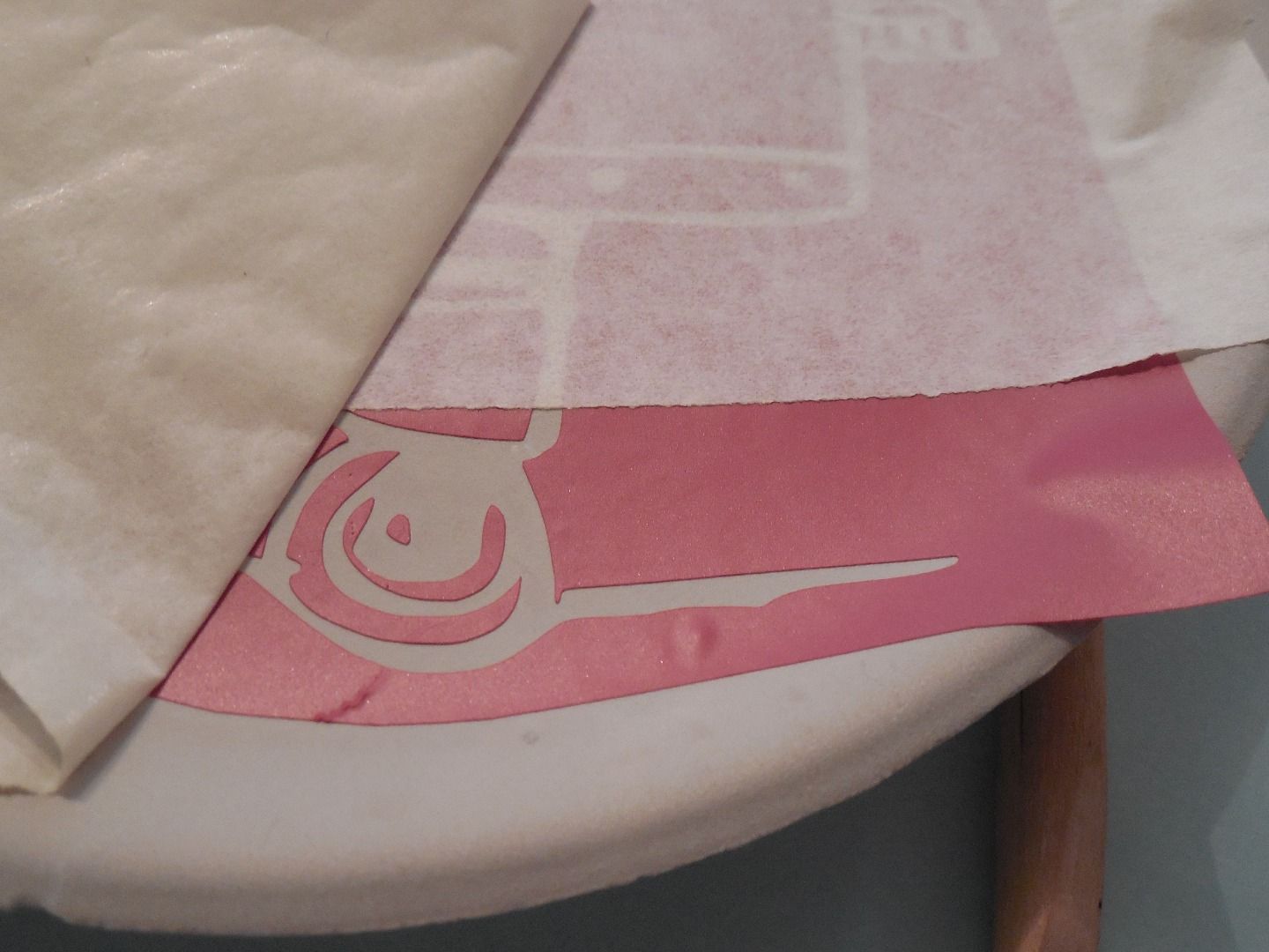 Vinegar Etching (The Instructables Robot in Clay) 7 Steps (with