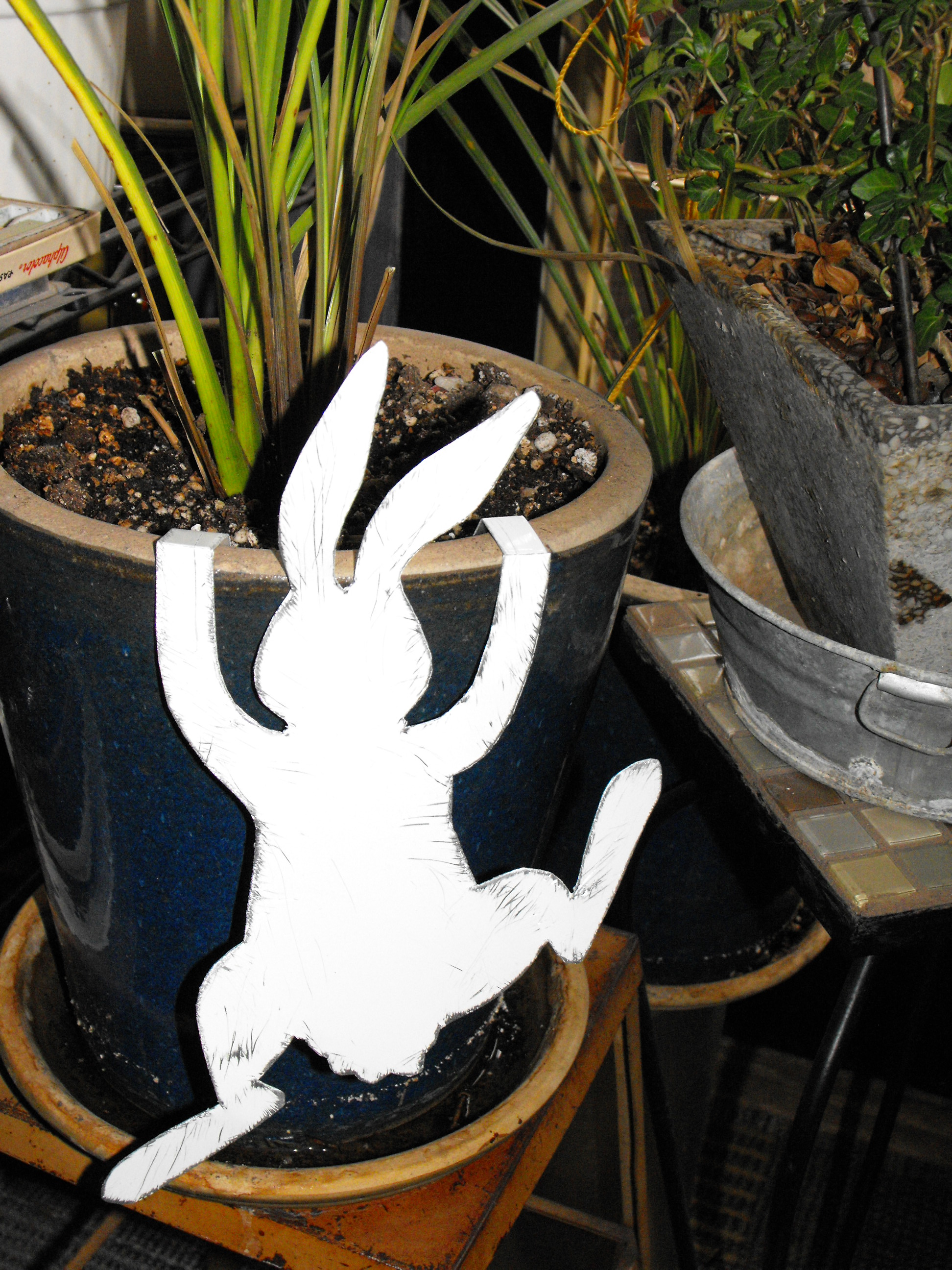 Climbing Easter Bunny Cut-Outs