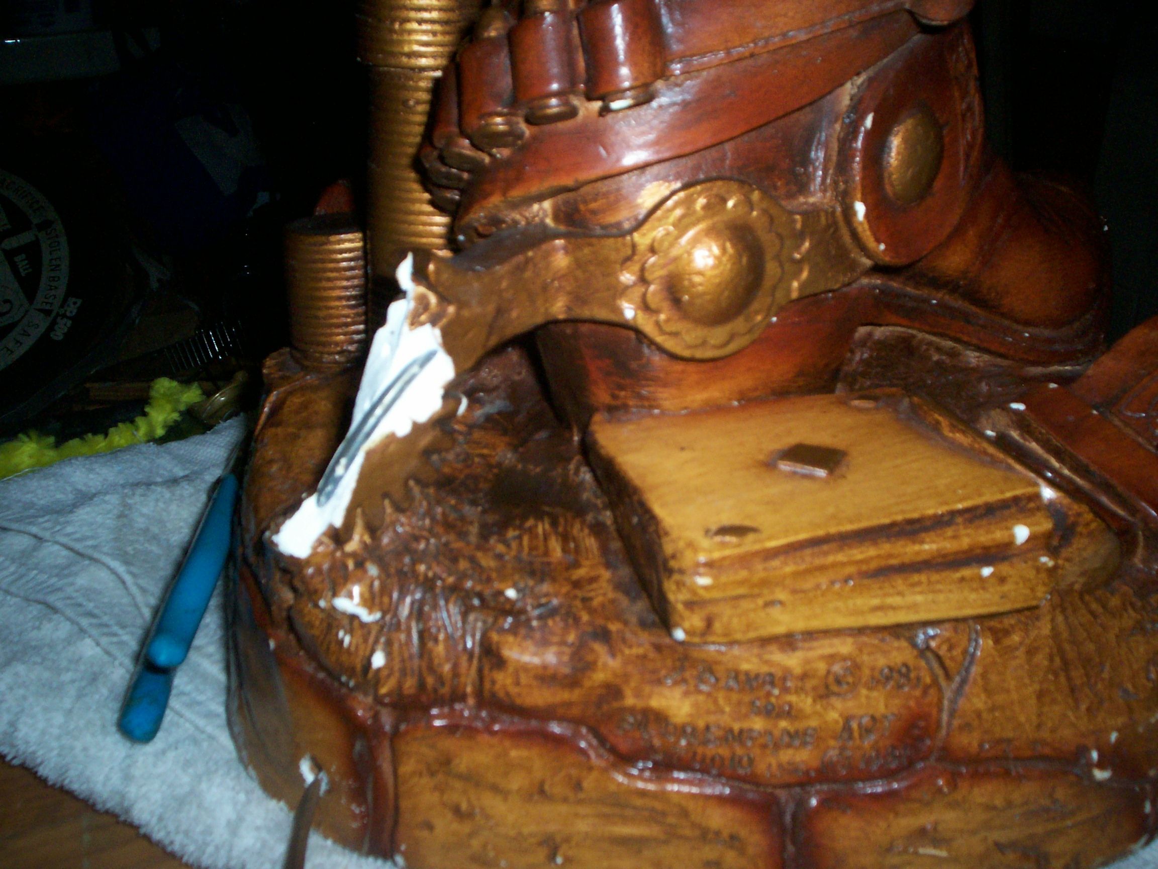 Spur Repair on Western Lamp