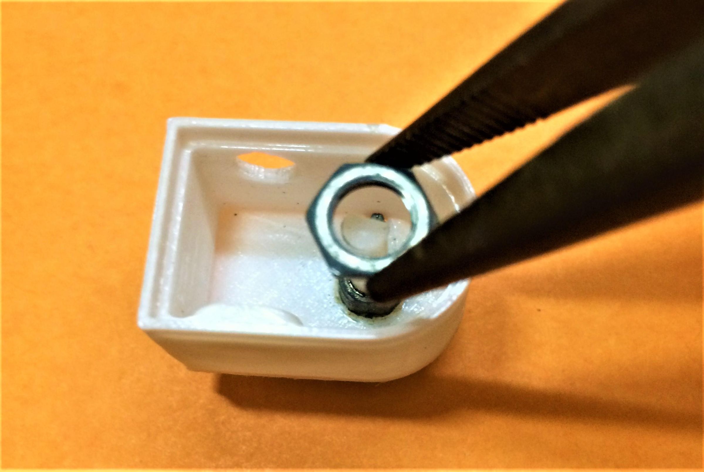 DIY MultiTurn Potentiometer (Using Worm Gear Mechanism) 11 Steps