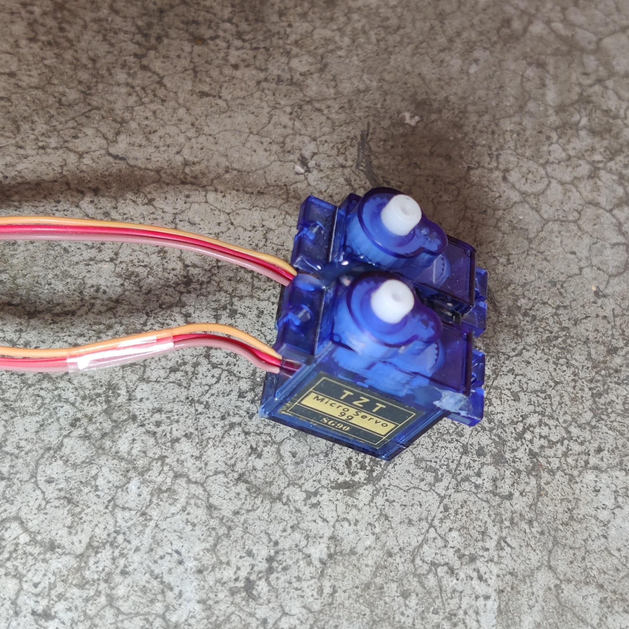Parallel Arm 2D Plotter Using Servos, VerI 6 Steps Instructables