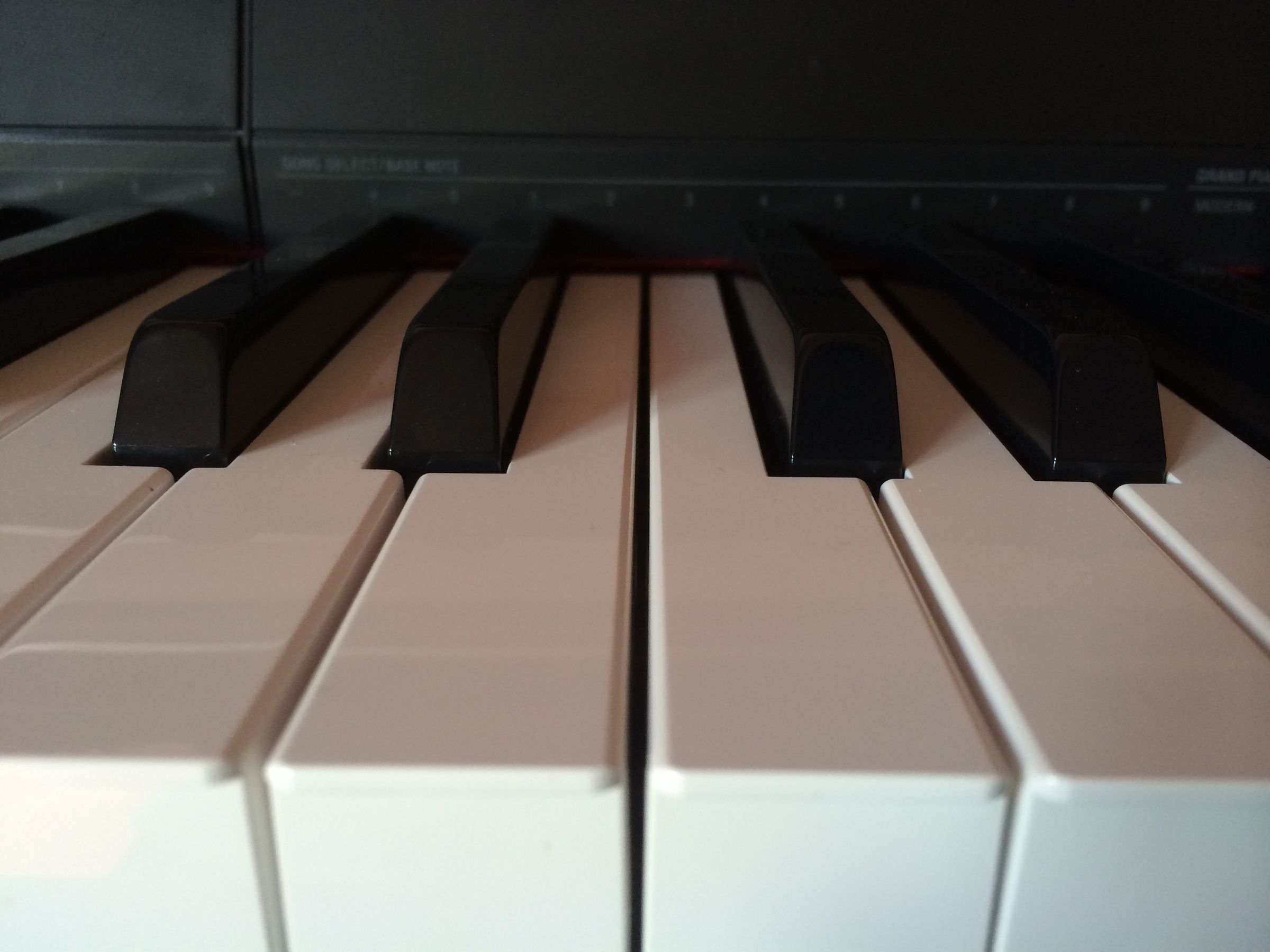 How to Write a Simple Chord and Ostinato Based Melody and Accompaniment