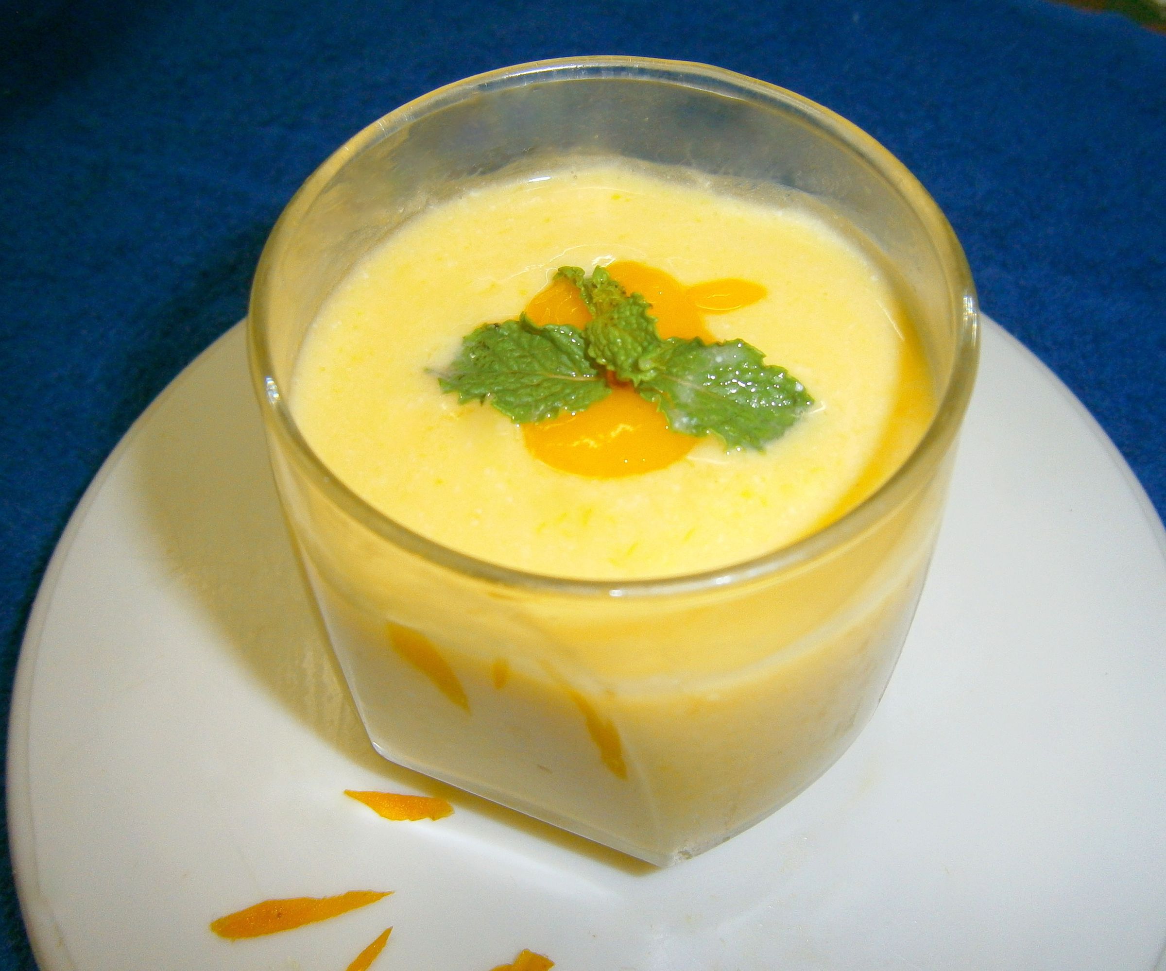 Mango Lassi (Indian Summer Cooler)