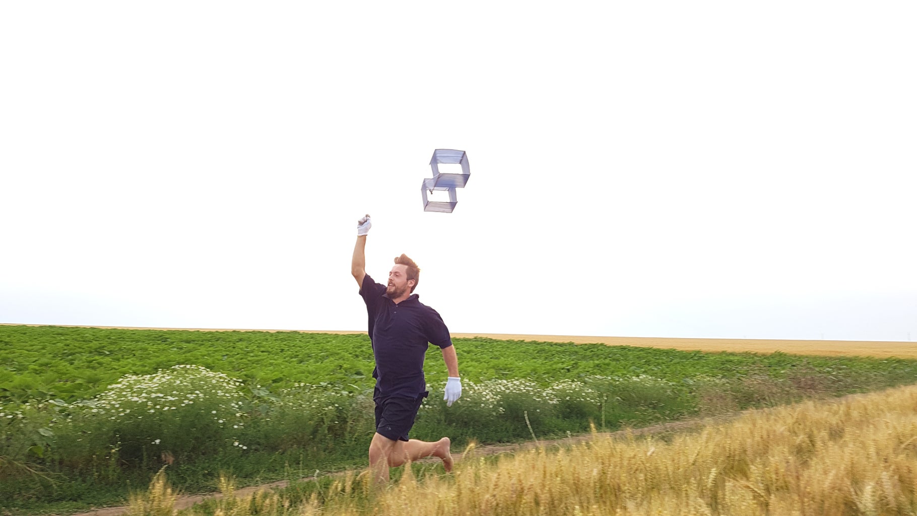 Aerial Photography Super Affordable Kite : 22 Steps (with Pictures