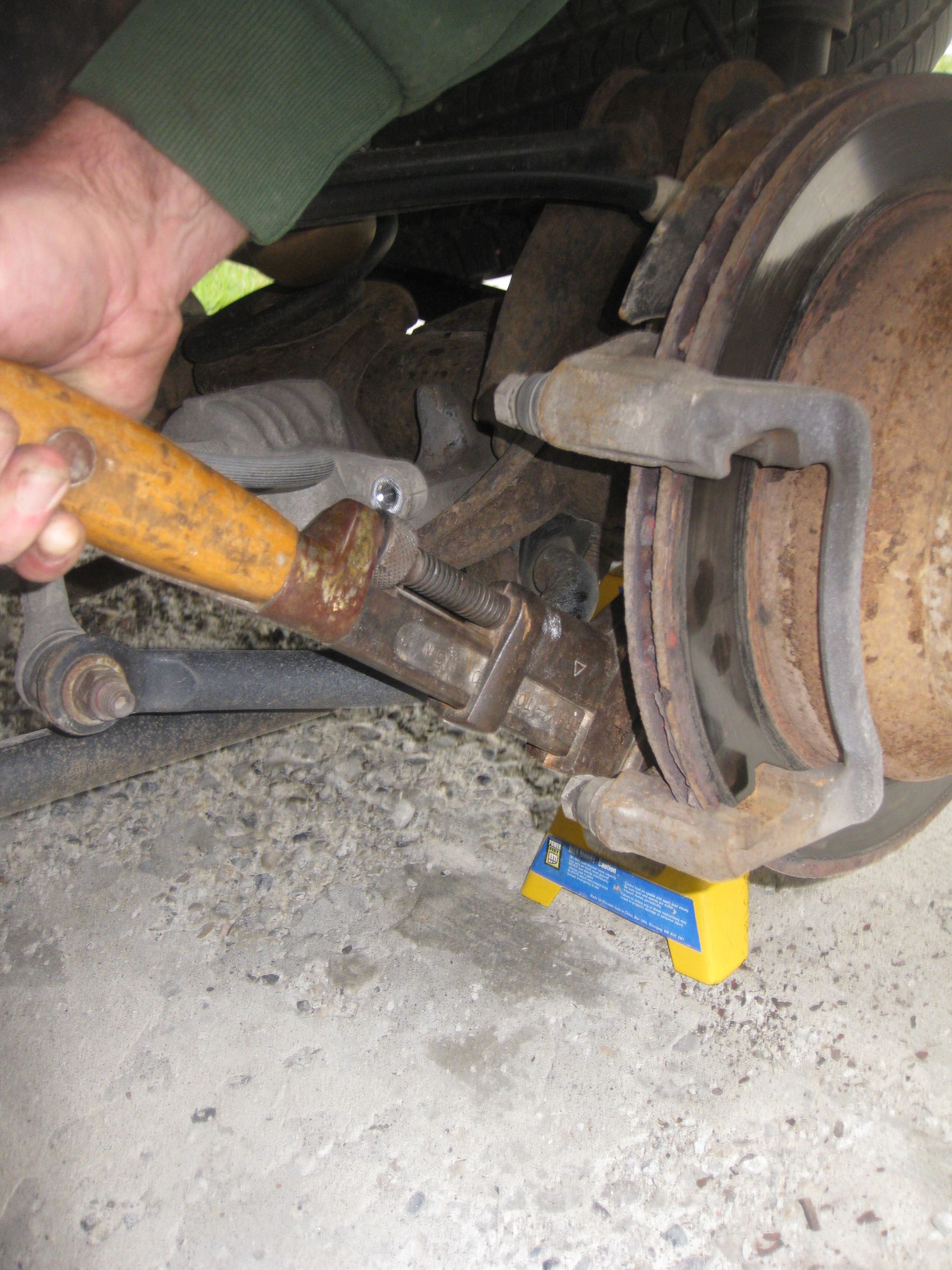 How to Replace the Brakes (Rotors/Pads) on a GMC Envoy With/For Your