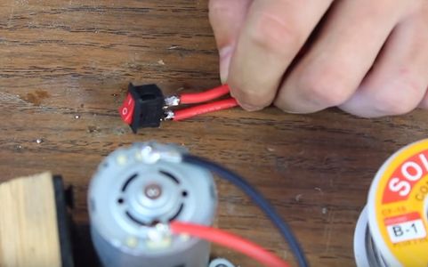 In Case If You Can’t Buy All of That, You Just Could Make the Same Lawn Mower With a Speed Rotation Regulating Unit and a Power Bank. 