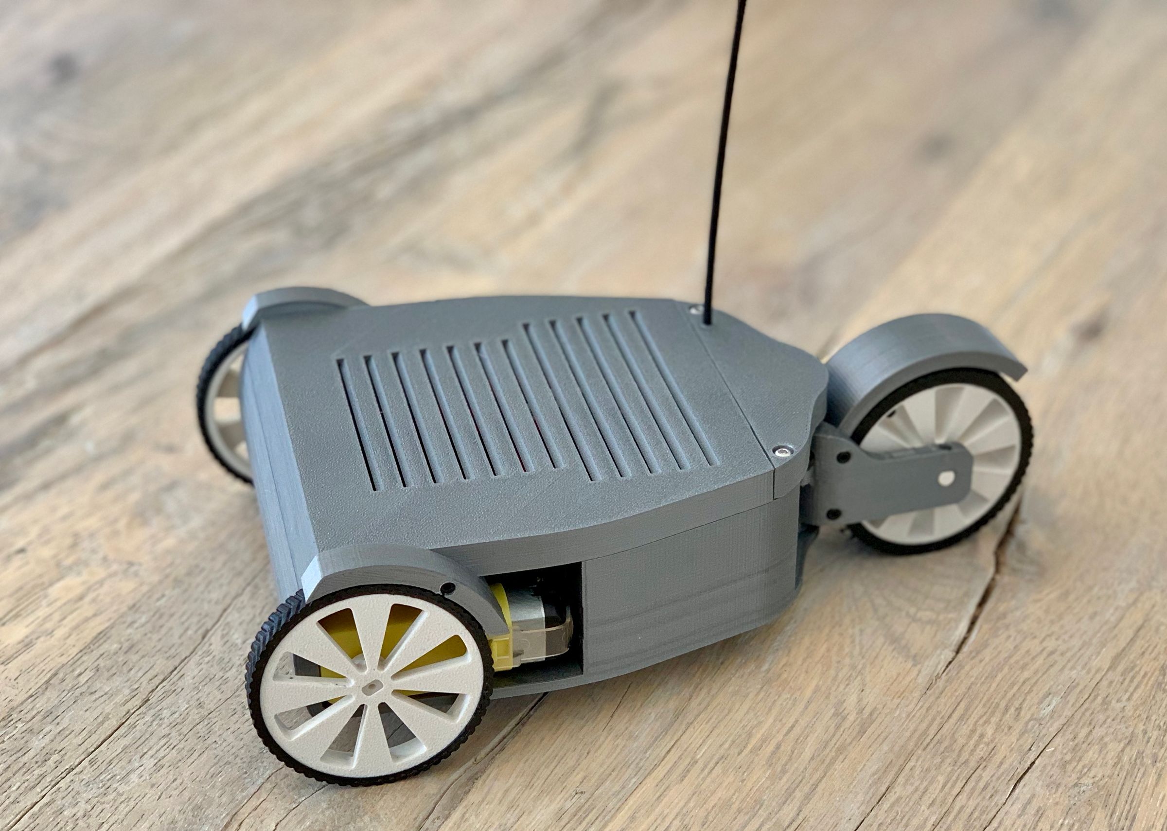 RC FPVTrike With Rear Steering Wheel 9 Steps (with Pictures