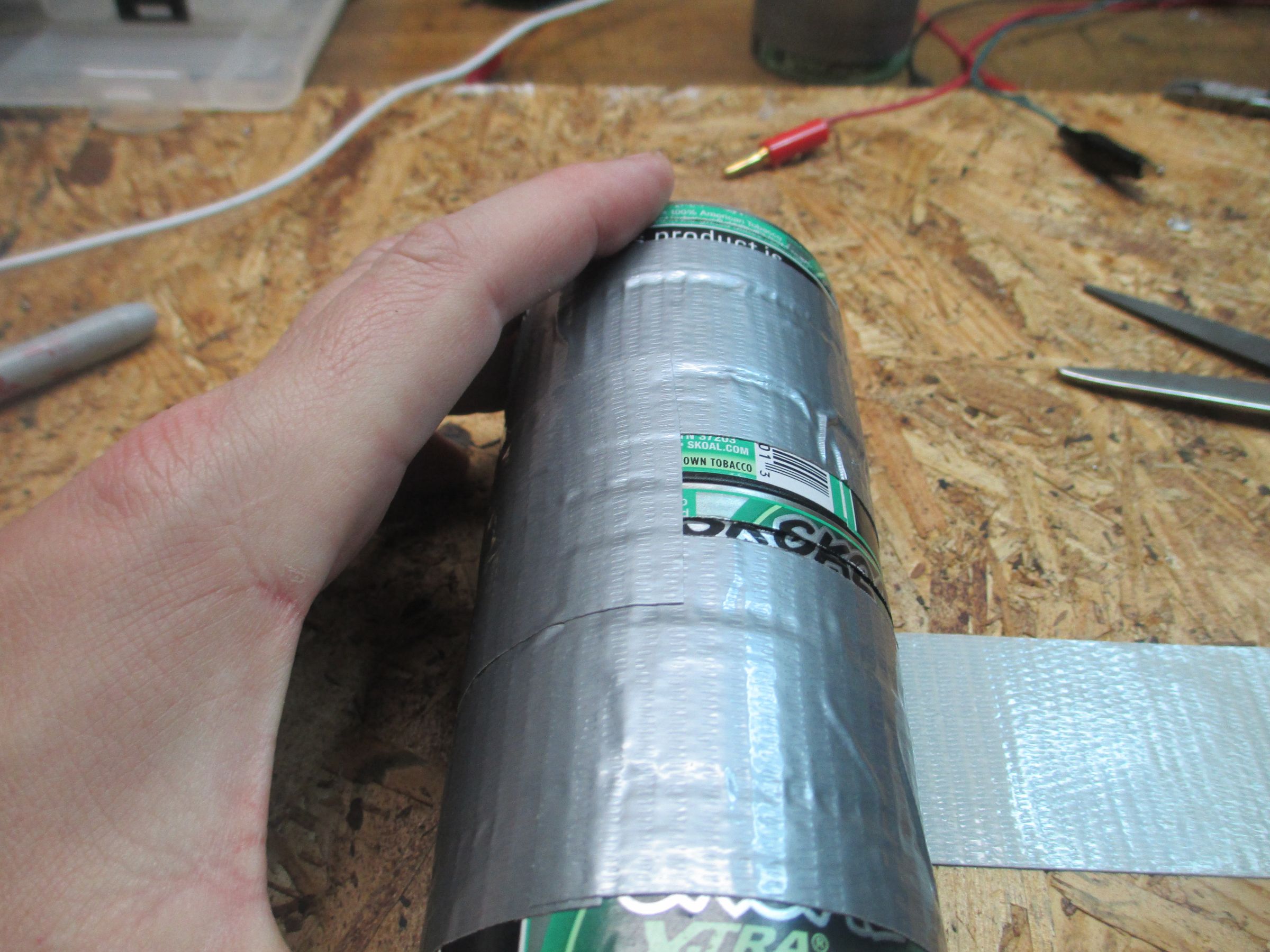 Tobacco Can and Duct Tape Shelf Supports : 12 Steps - Instructables
