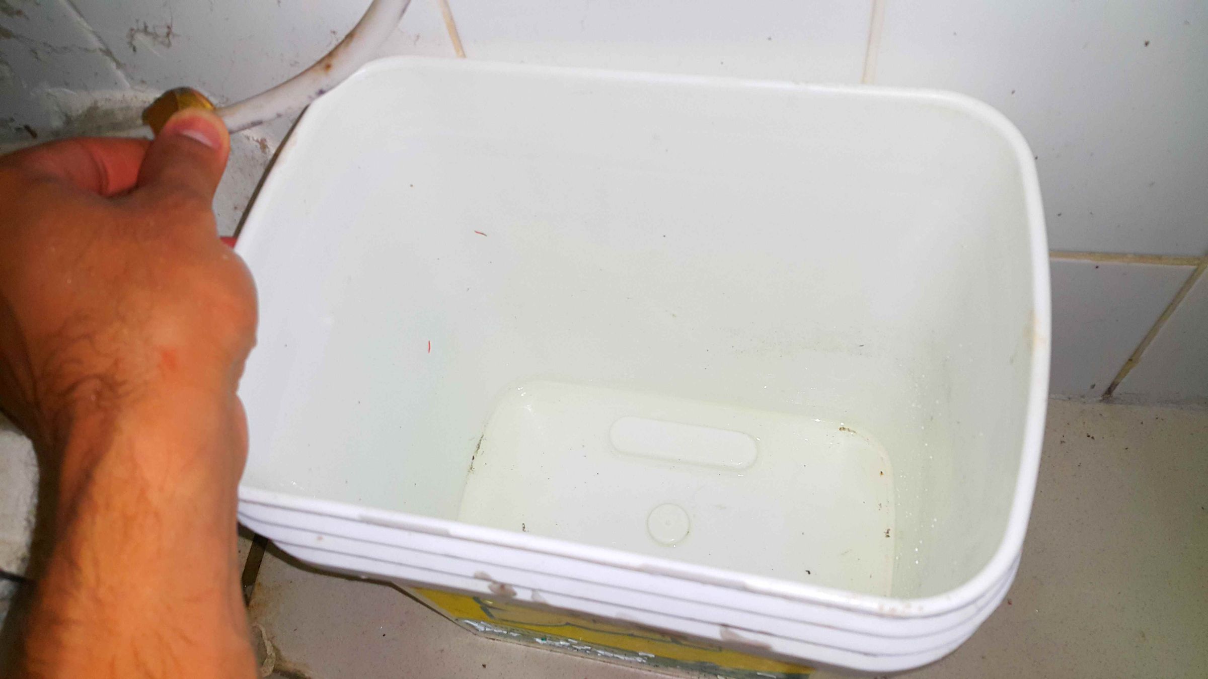 Replacing a Toilet Tank Float Valve. 6 Steps (with Pictures