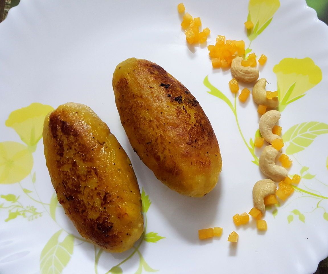 Unnakai - Stuffed Ripe Plantain With Coconut