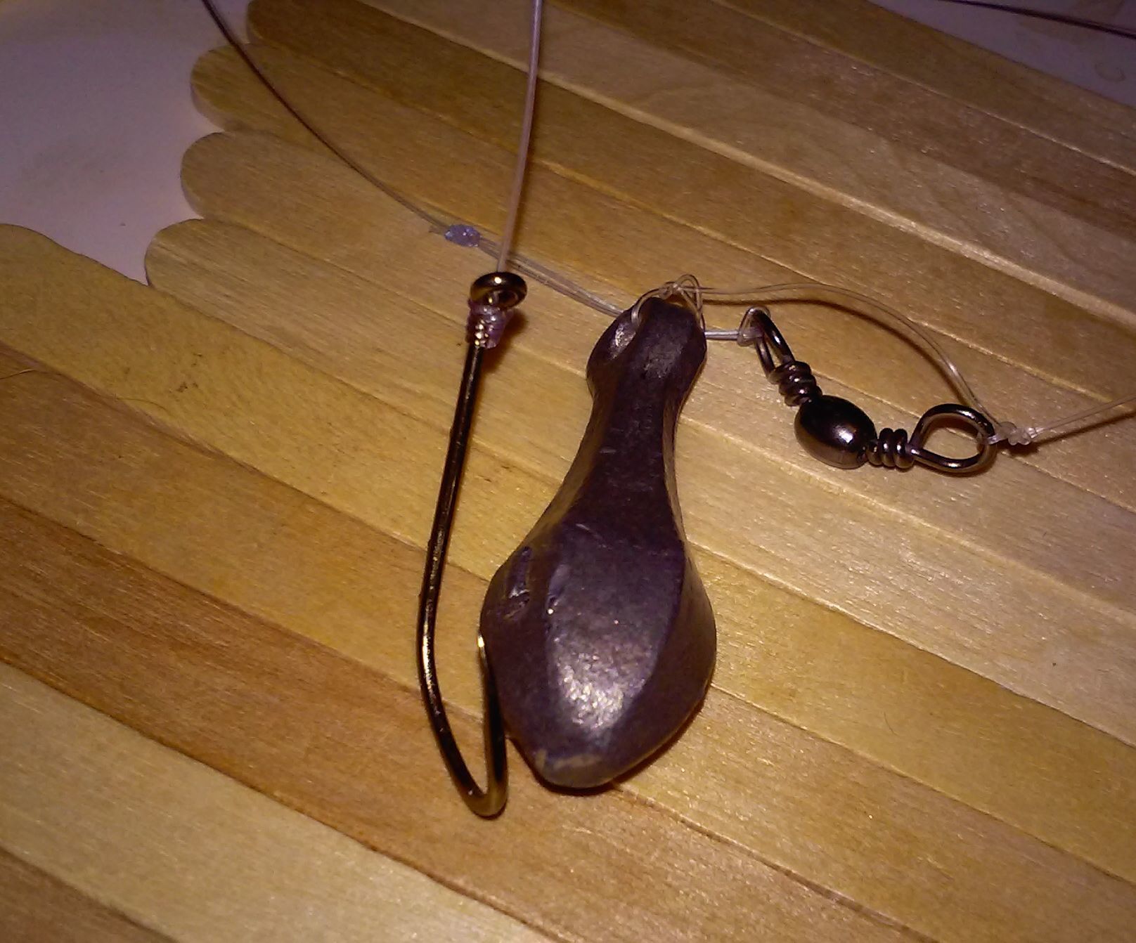 How to Hook Up a Lure on Fishing Line