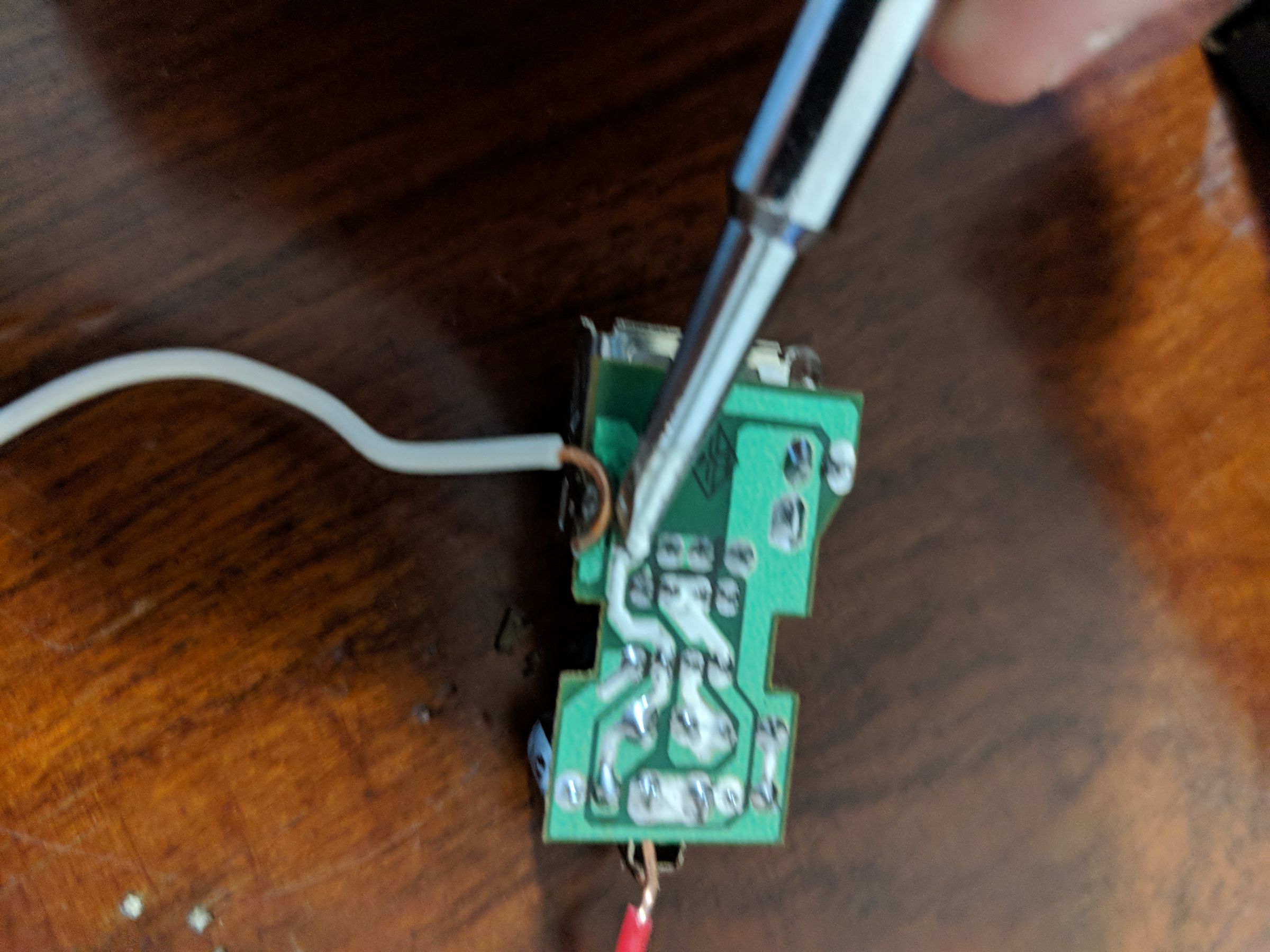 9v Battery Phone Charger 8 Steps Instructables