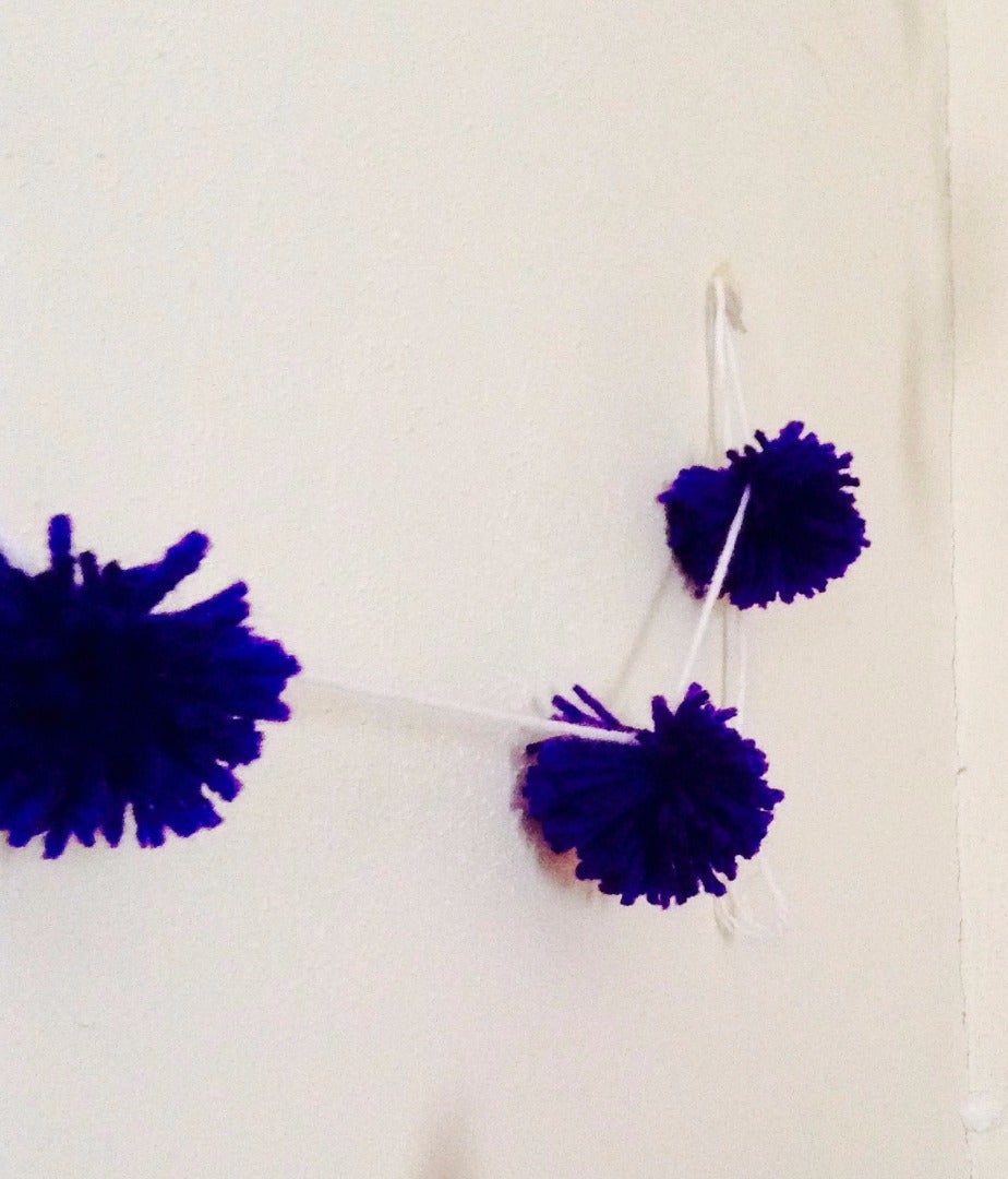 DIY: Pom-Pom Garland