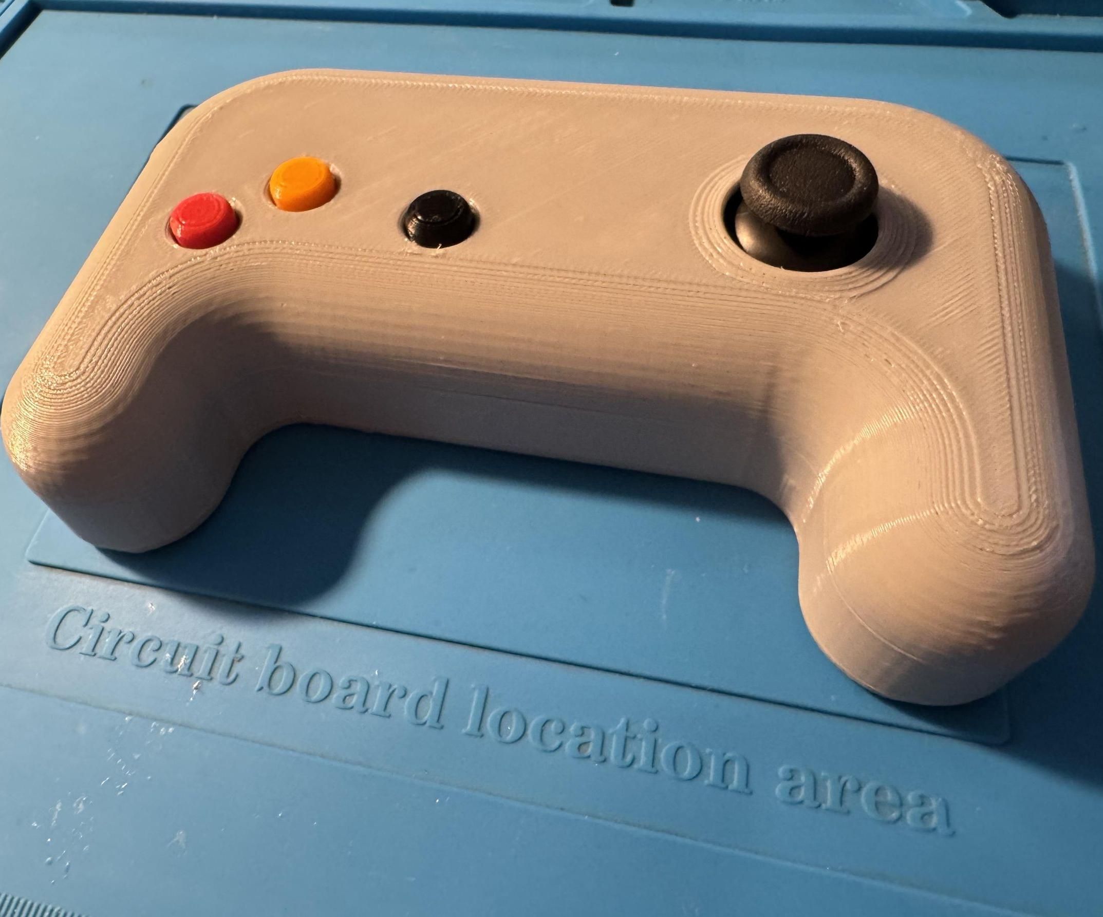 Undercooked V0.4: Simplified Gamepad for Non-Gamers Under 10€