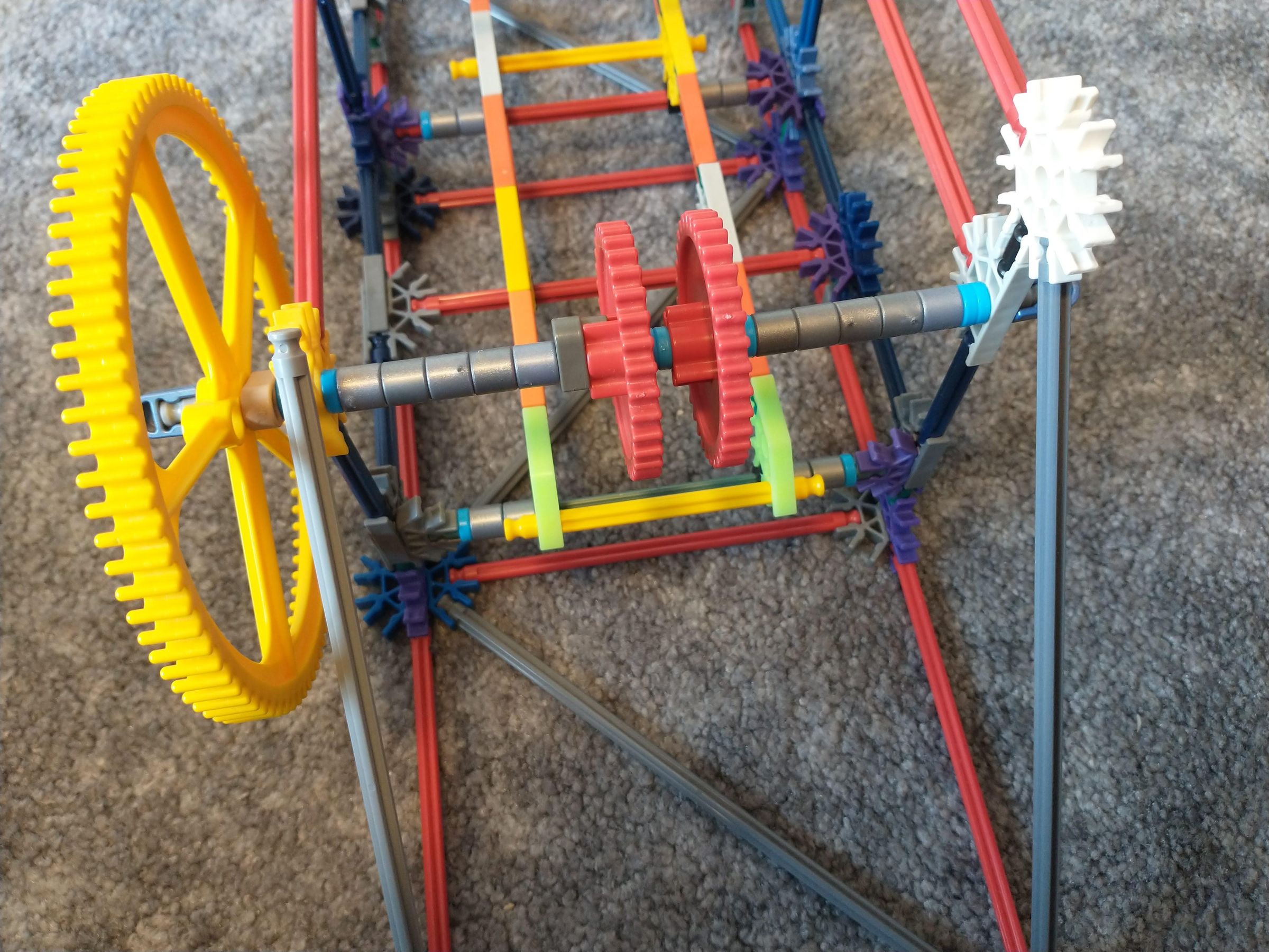 Bottle Depot, K'nex Conveyor Belt, Knex 20 Steps Instructables