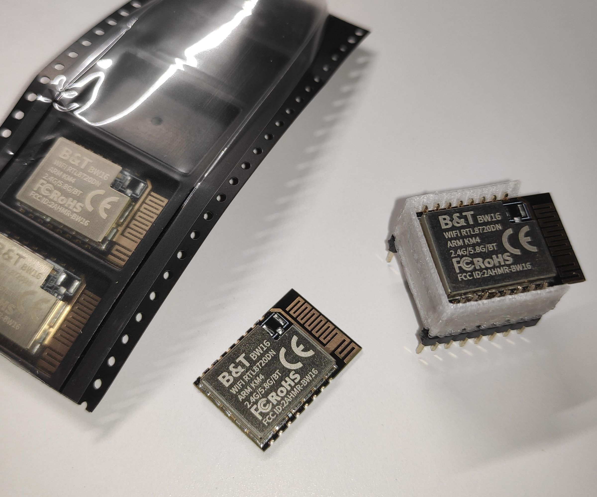 DIY Dual-band WiFi+BLE Dev. Board - RTL8720DN