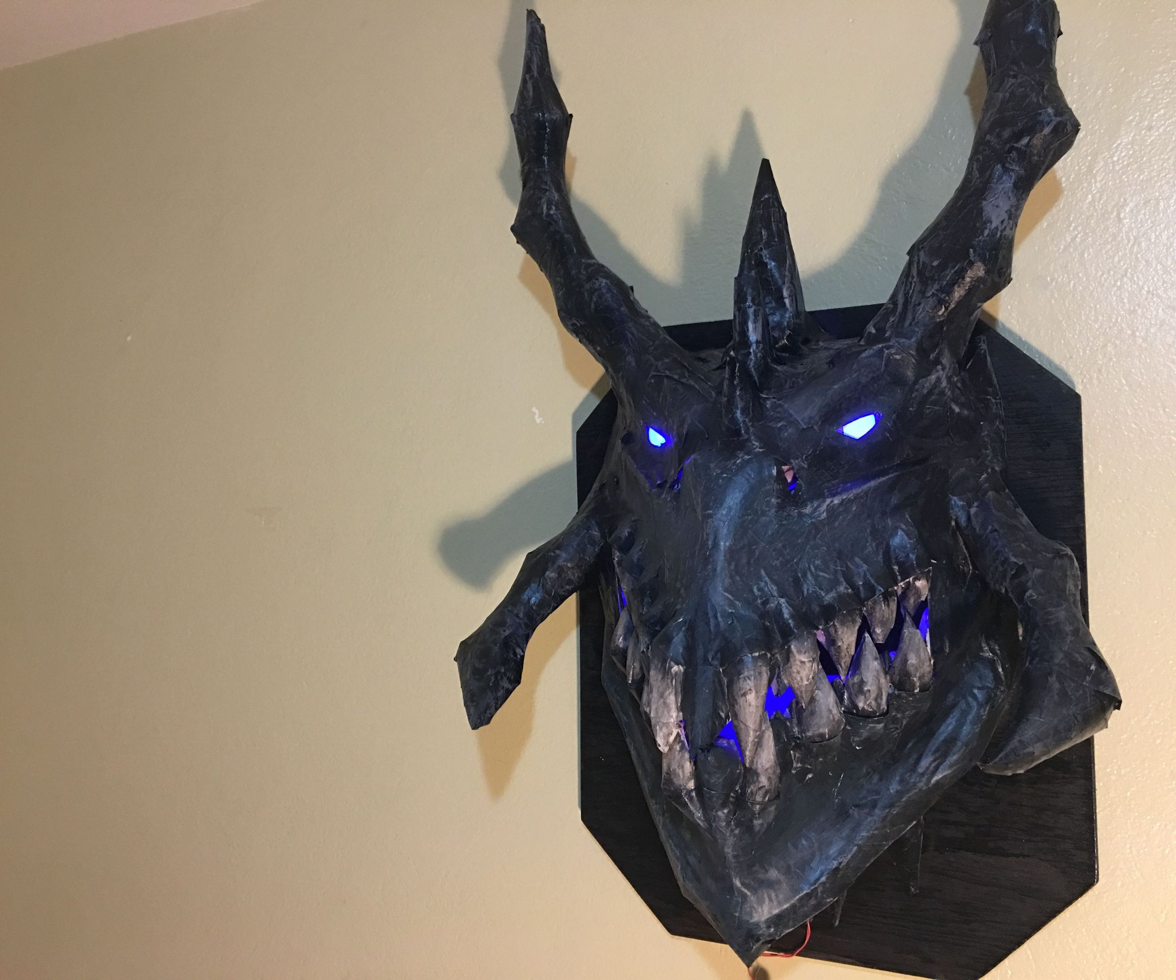 Monster Wall Mount (ESO Titan)