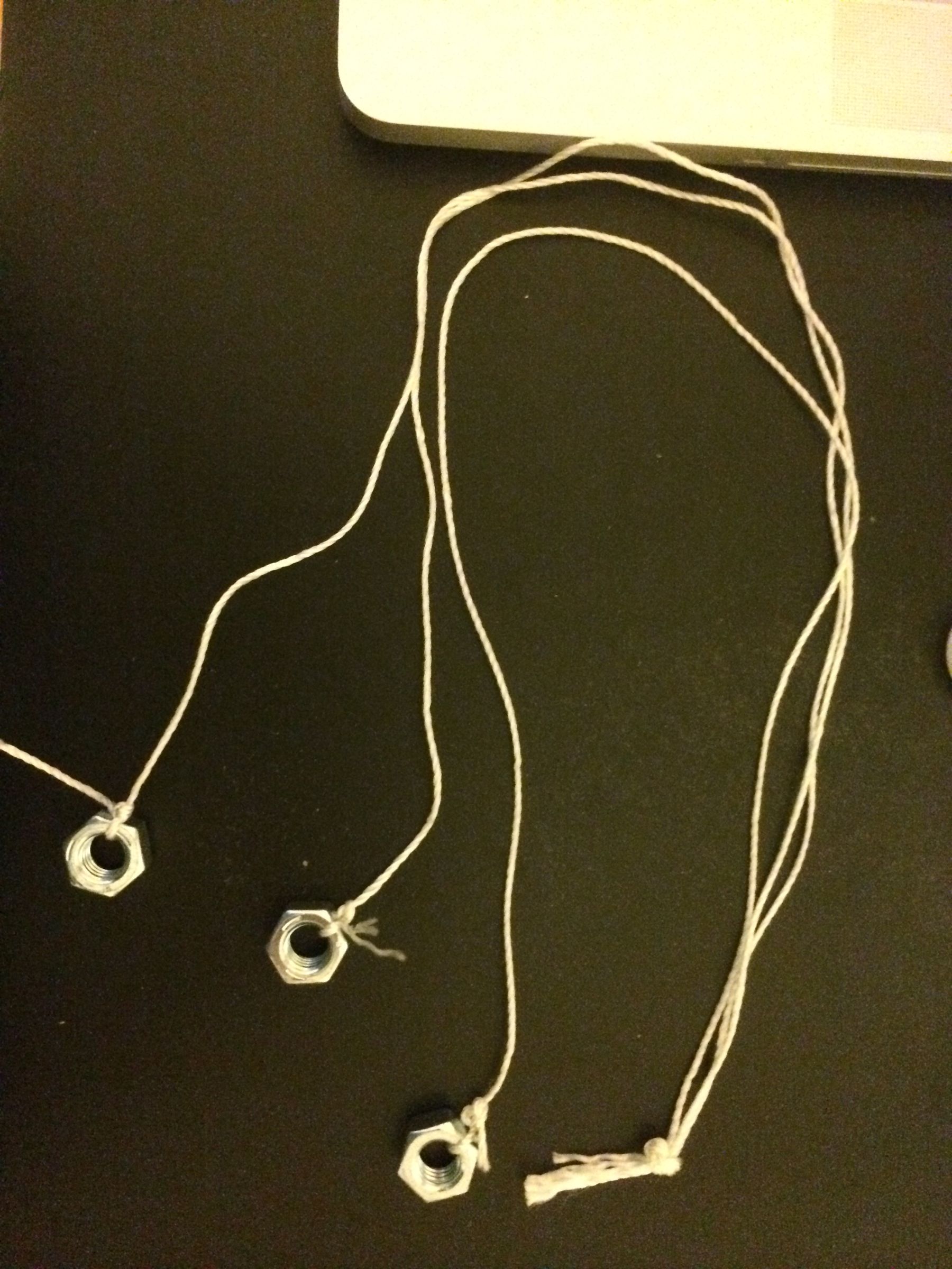 Making a Cheap Easy Survival Bola With Metal Nuts