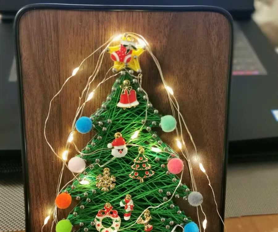 DIY Christmas Gifts for Your Friends