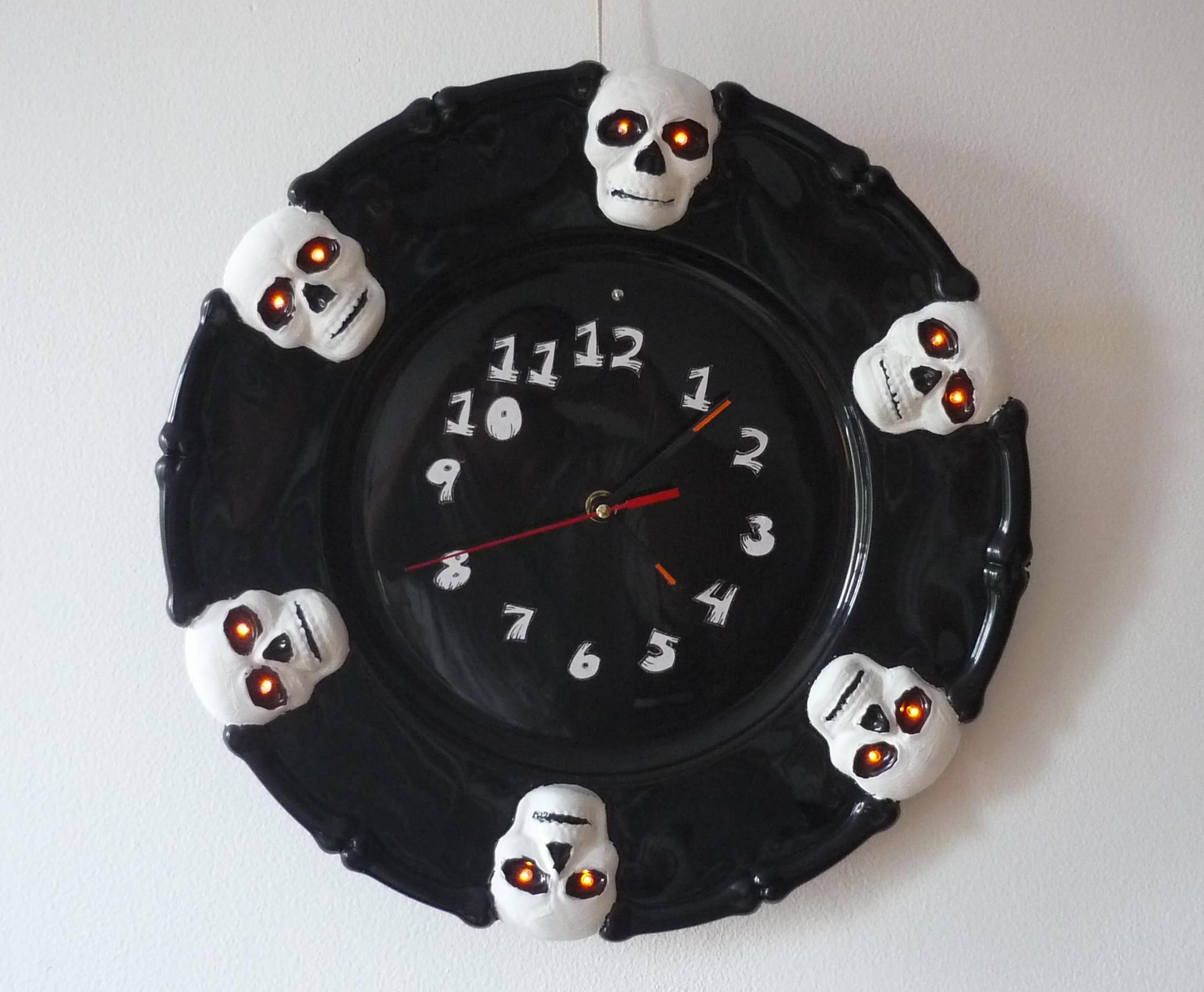 Halloween Talking Clock Based on Rpi Pico 