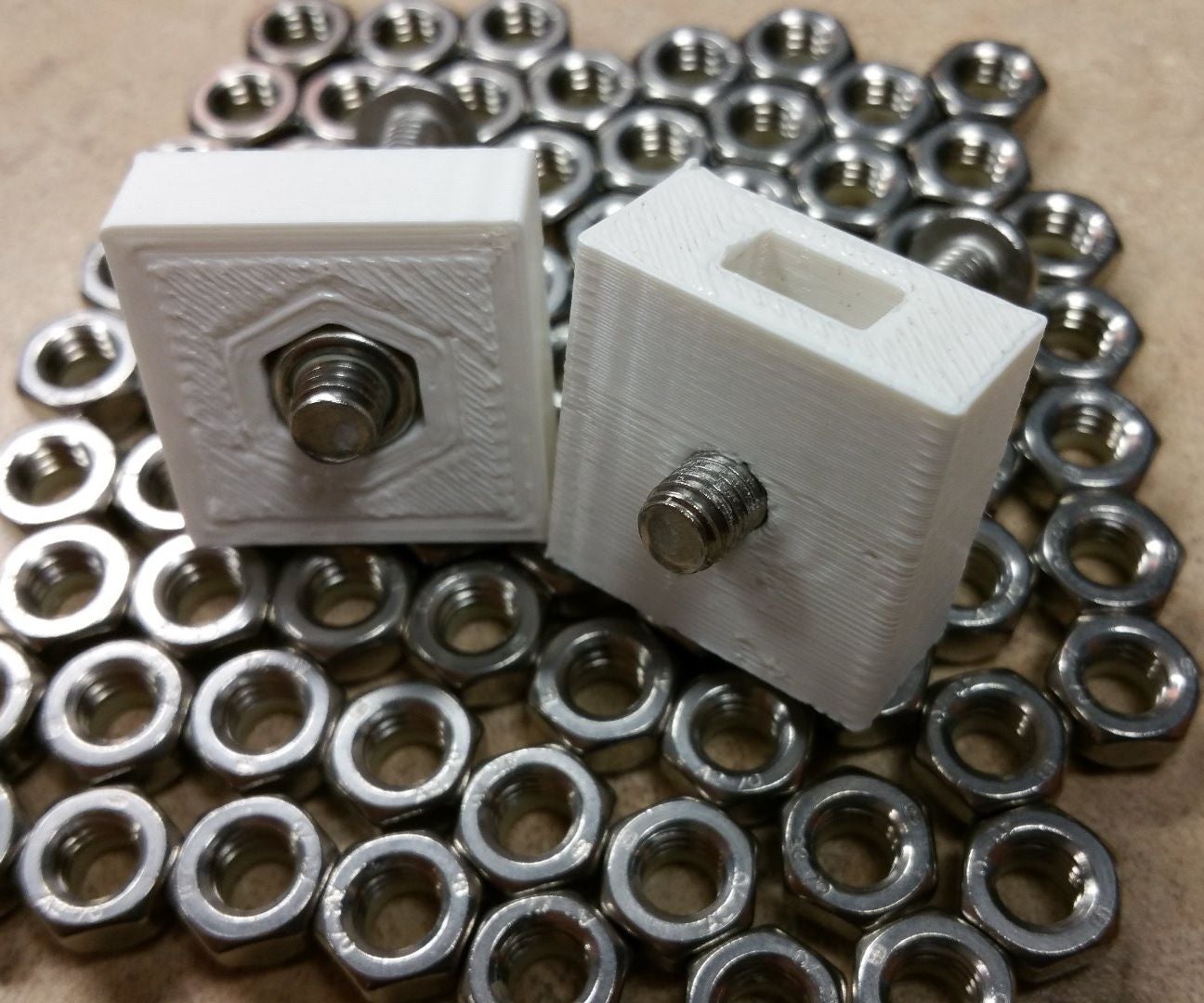 3D Print Captured Nuts Without Pausing Your Print. 12 Steps (with