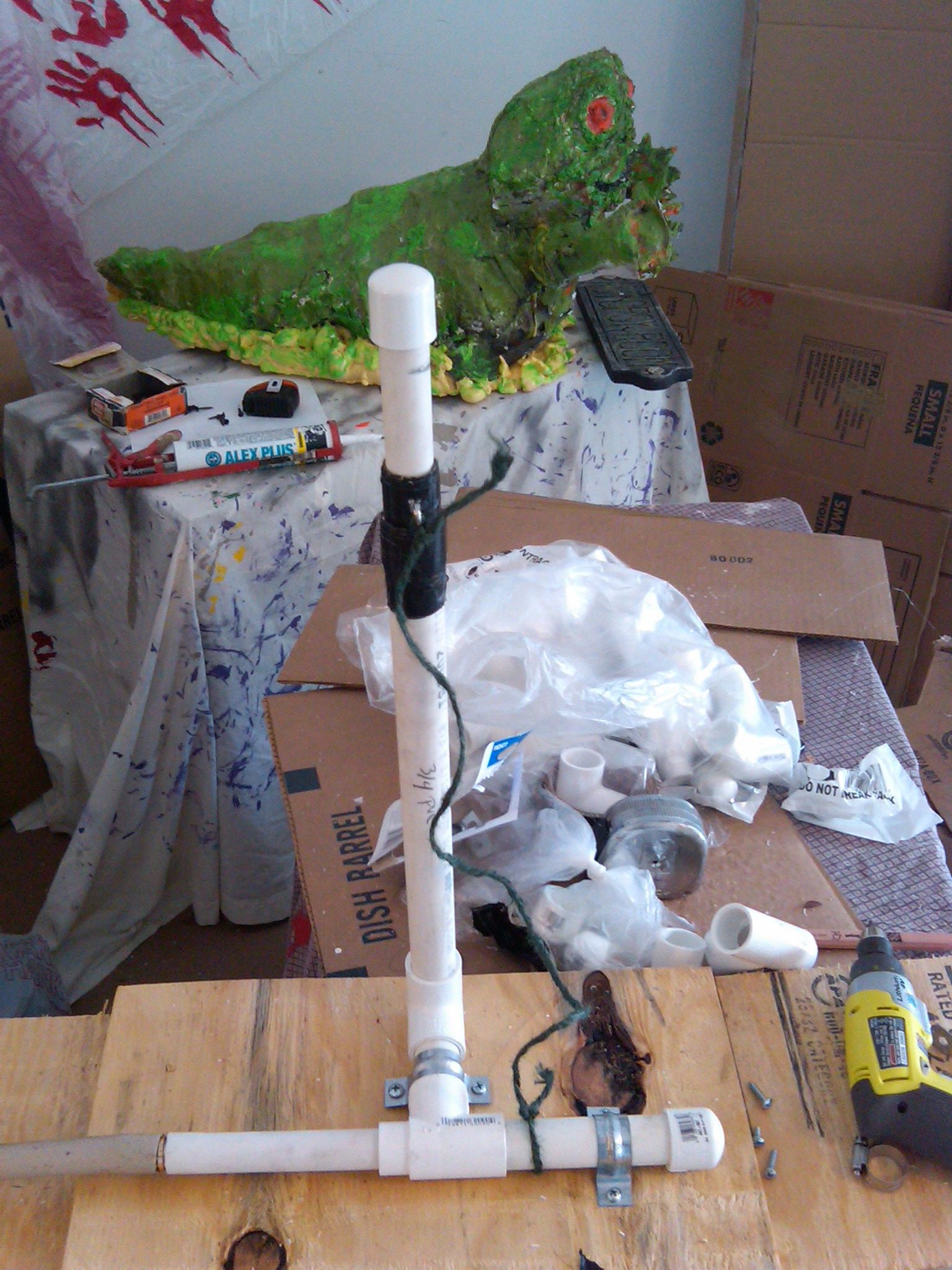 How to Build a Quick and Easy Pneumatic Prop for Halloween 13 Steps