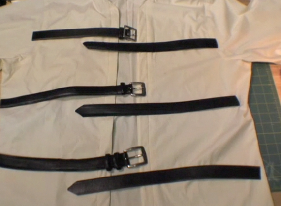 How to Make a Strait Jacket : 5 Steps (with Pictures) - Instructables