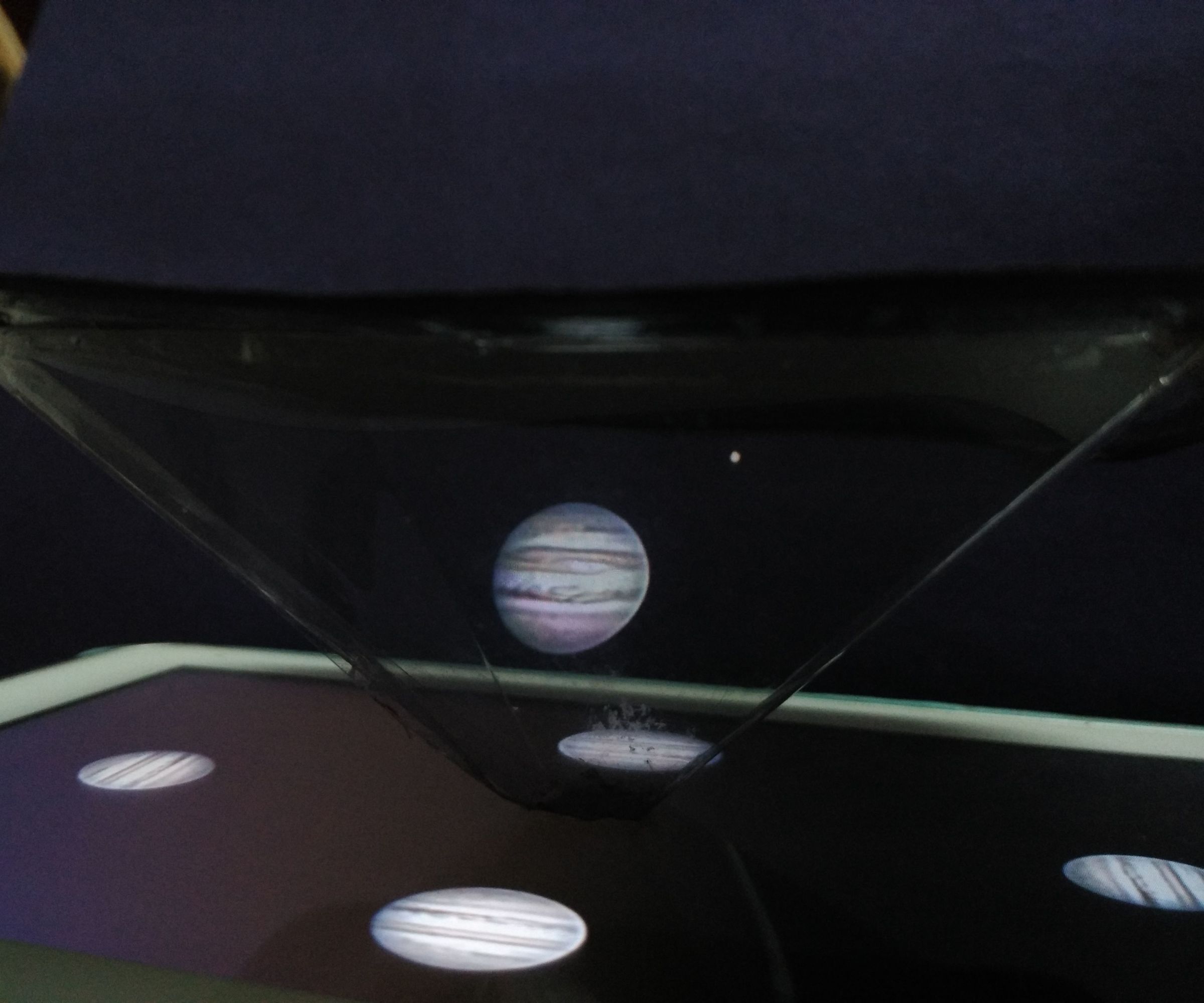 Photodynamic Hologram