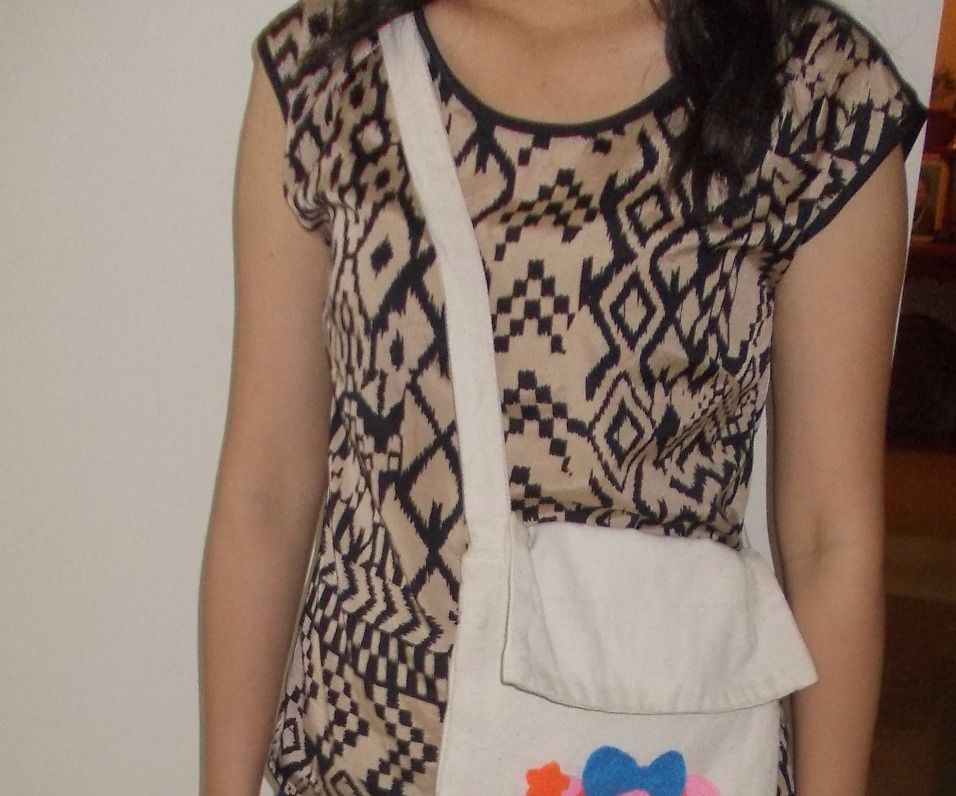  Miss La Sen Felt Sling Bag