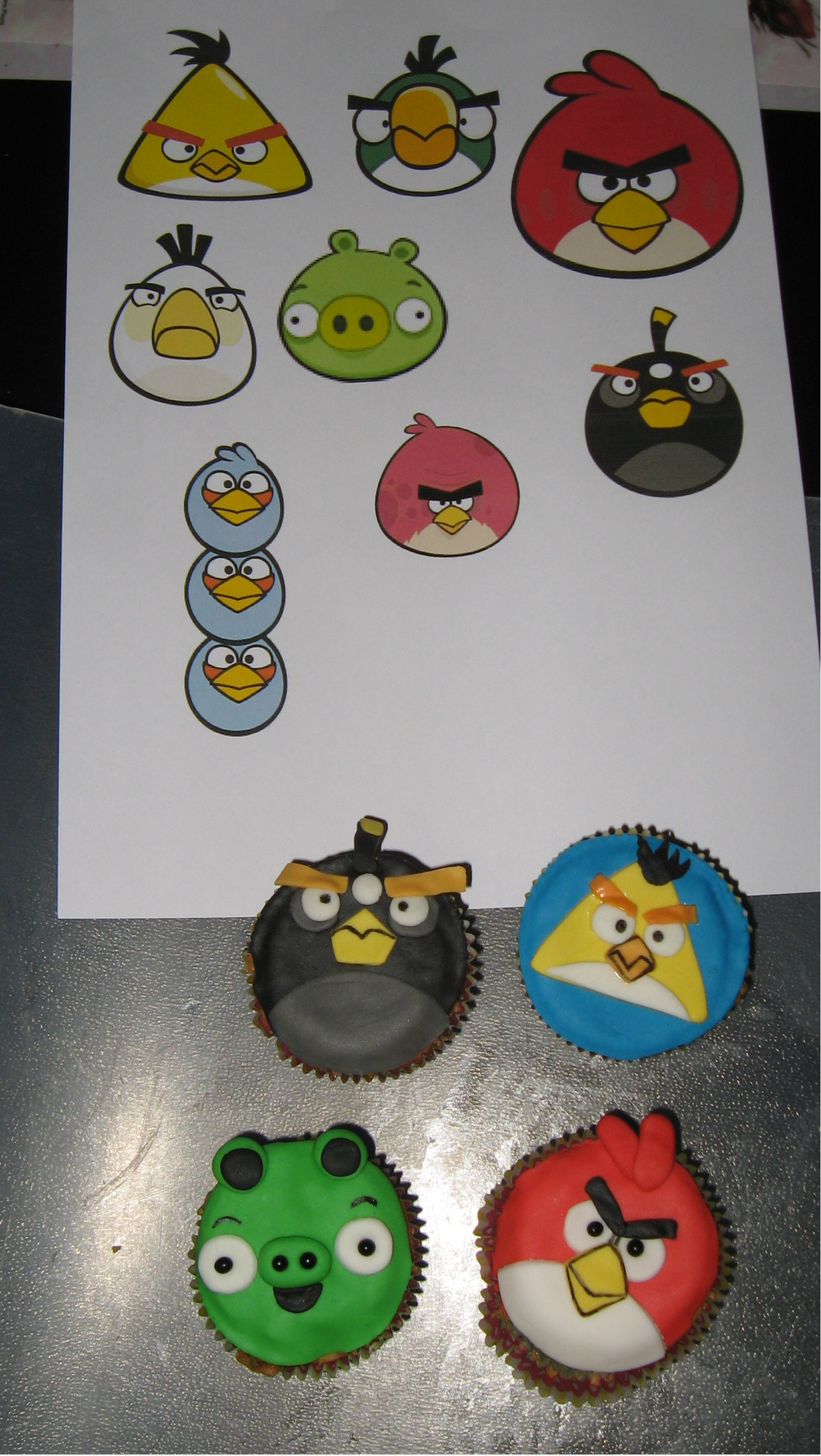 Angry Birds Cupcakes