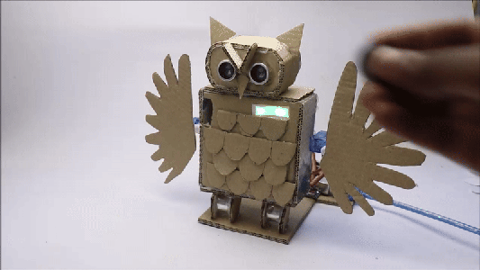 DIY Owl Piggy Bank That Flaps Its Wings for Halloween