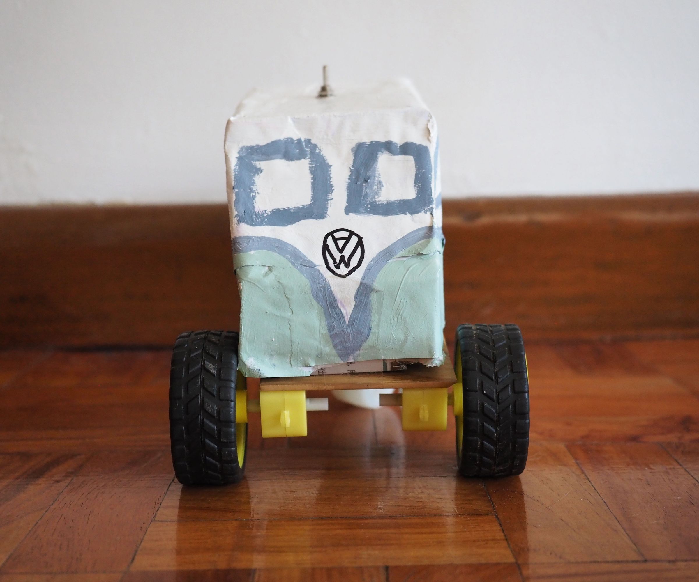 Easy Cardboard Motor Driven Car!