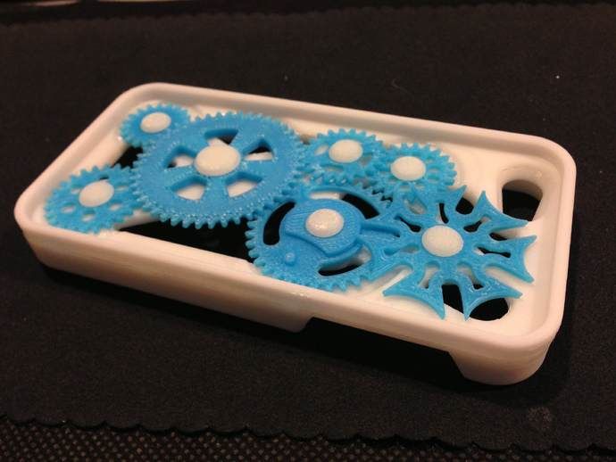 IPhone 5 Gear Case With Geneva Mechanism
