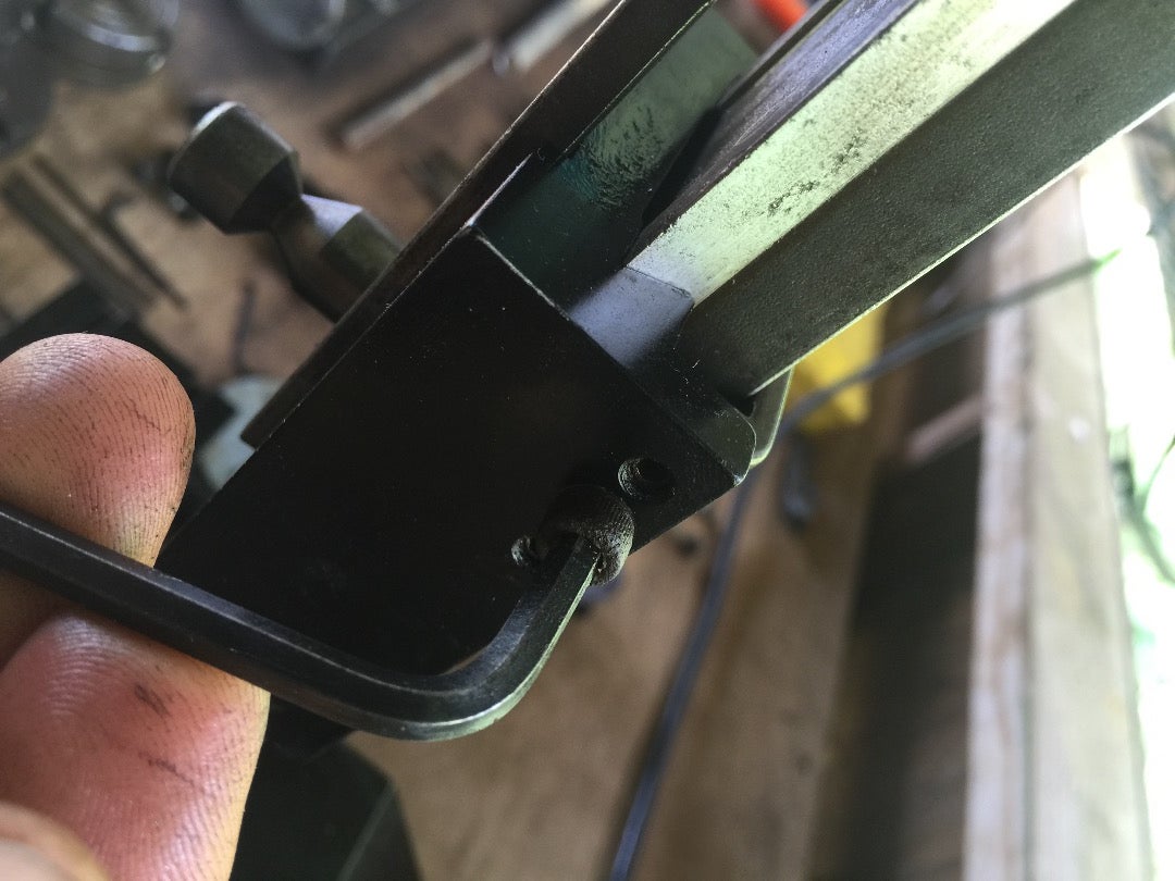 *************Adjusting the Z-axis Nut Plate**************