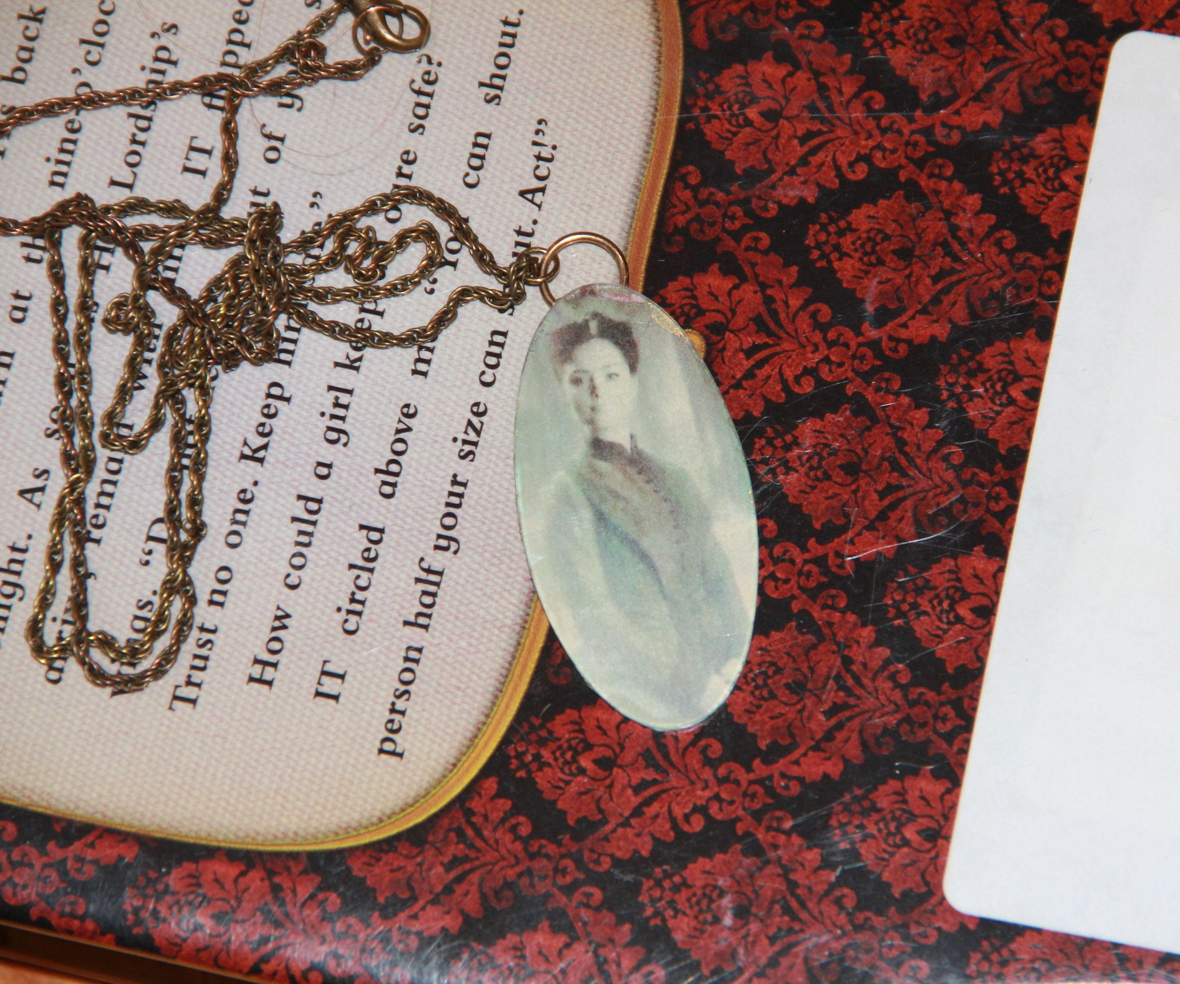 Easy Glass Picture Pendant