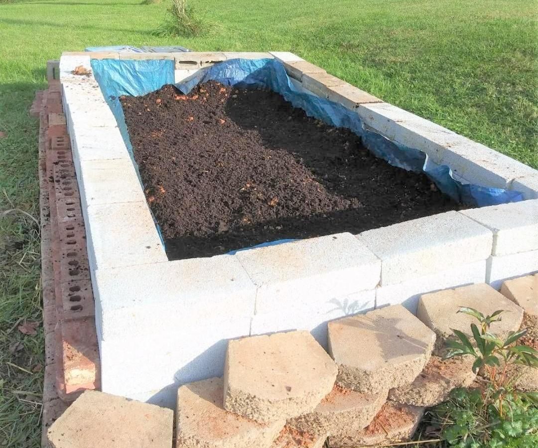 Beginner's Raised Garden Bed 
