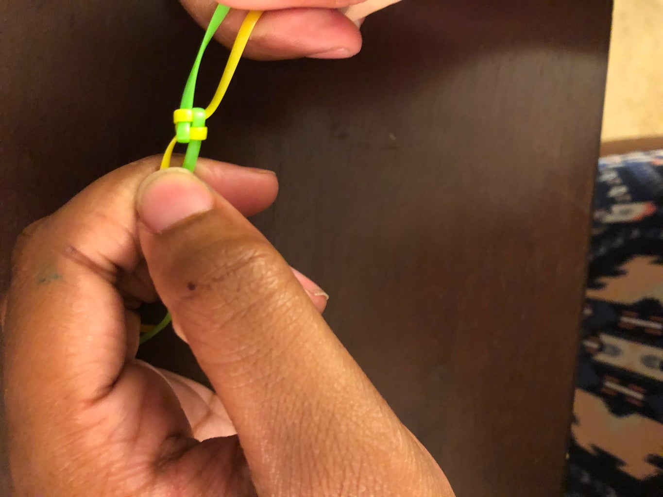 Gimp String Lanyard : 8 Steps - Instructables