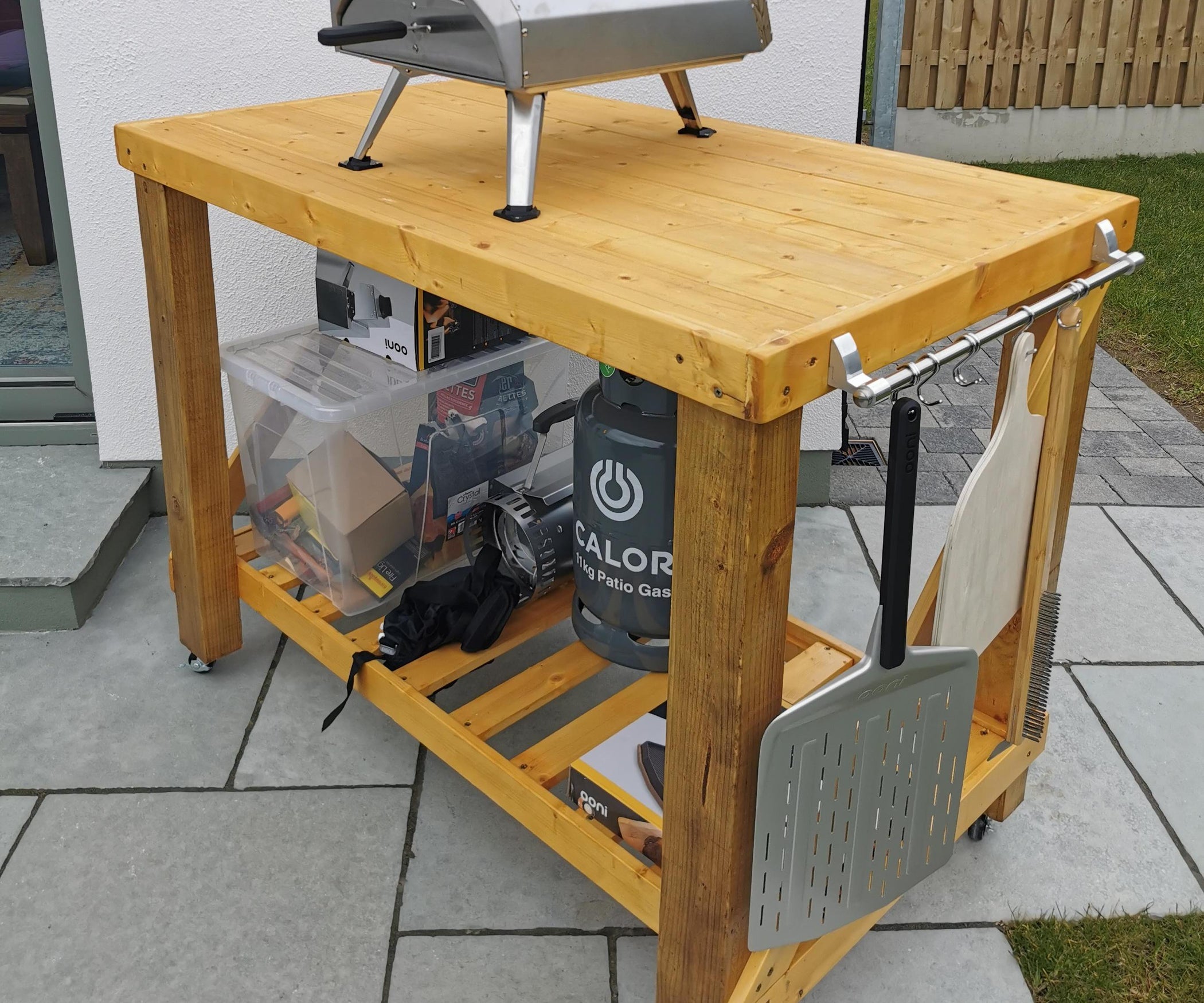 Pizza Table 10 Steps Instructables