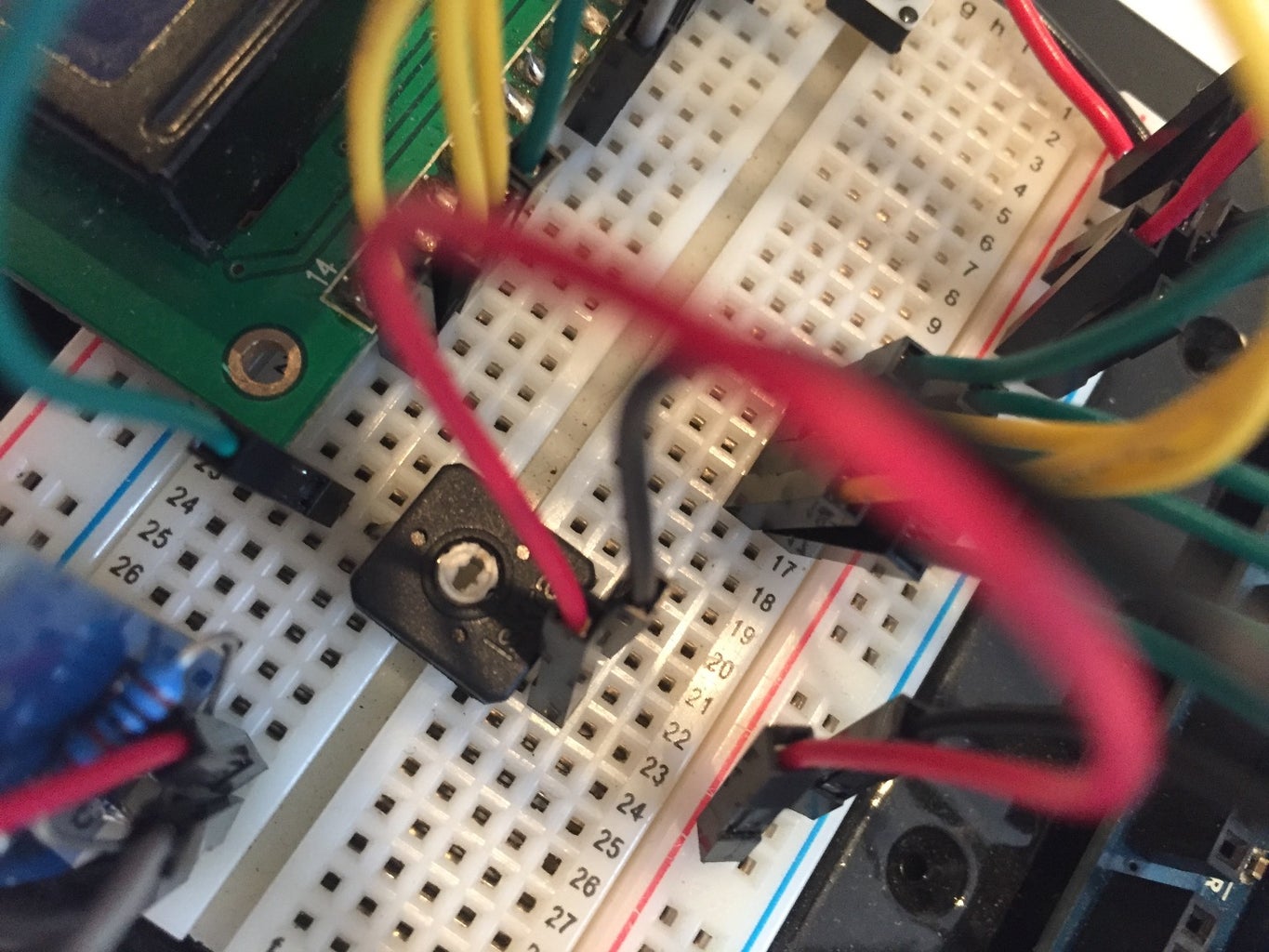 Portable Arduino Uno Temperature and Humidity Sensor With LCD Screen ...