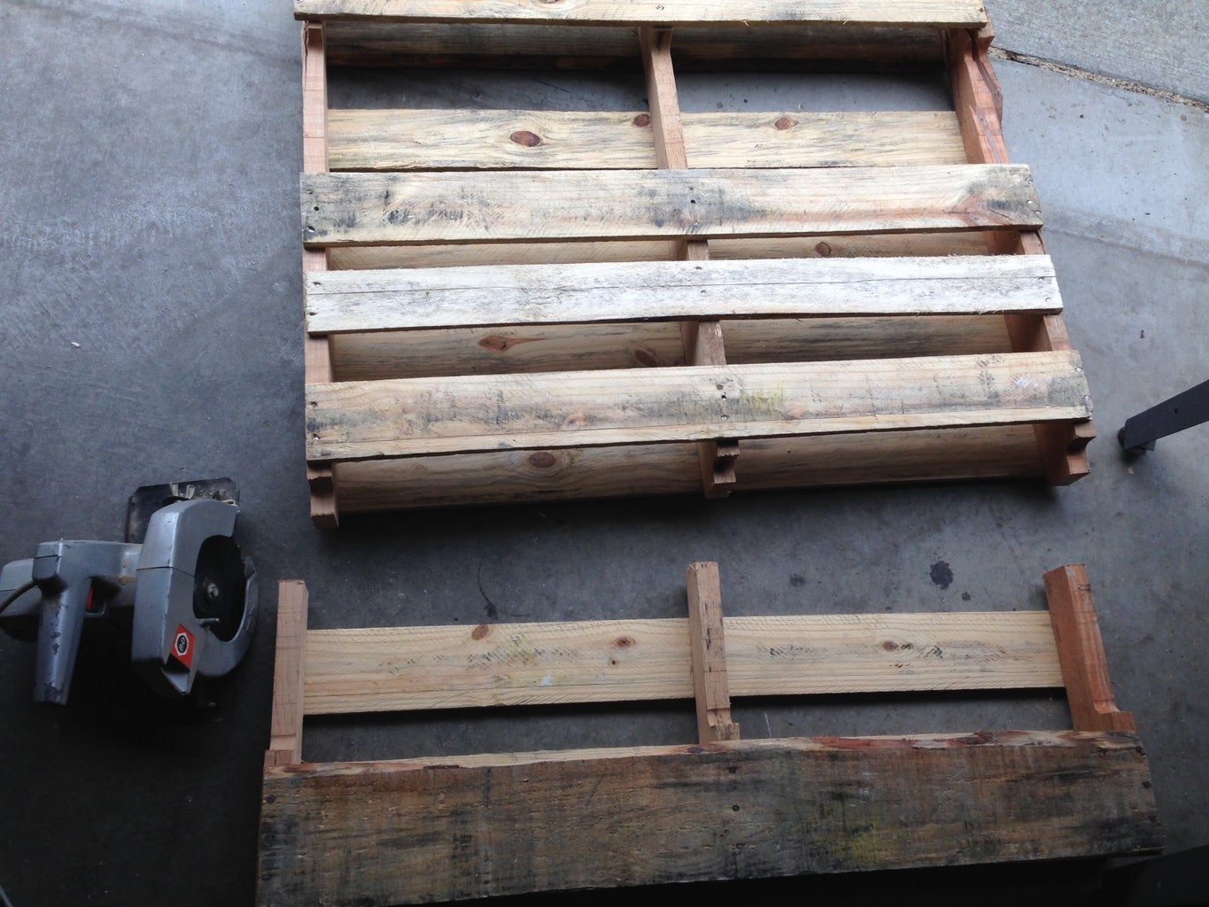 Полка для инструм из одного паллета