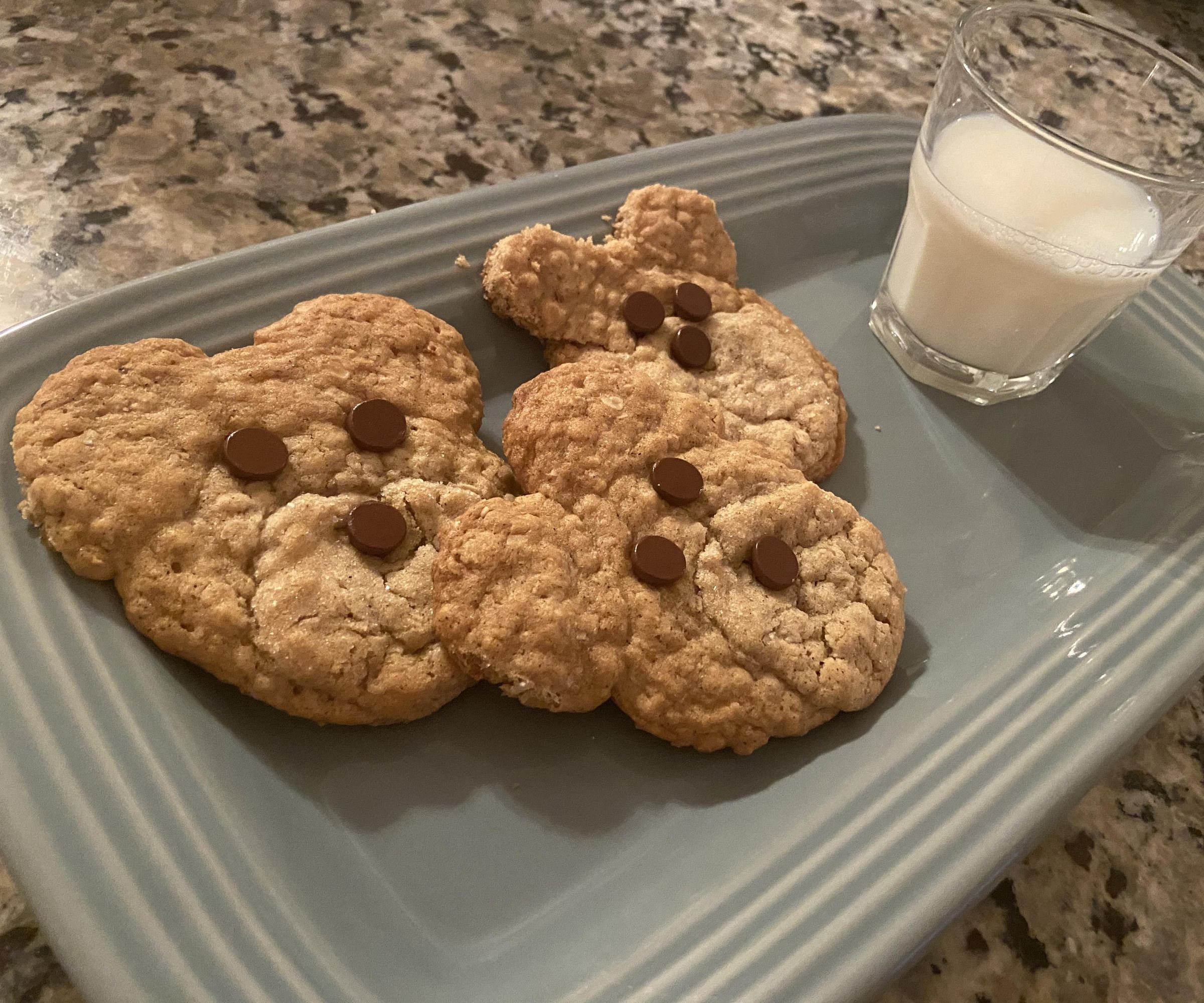 Teddy Bear Oatmeal Cookies