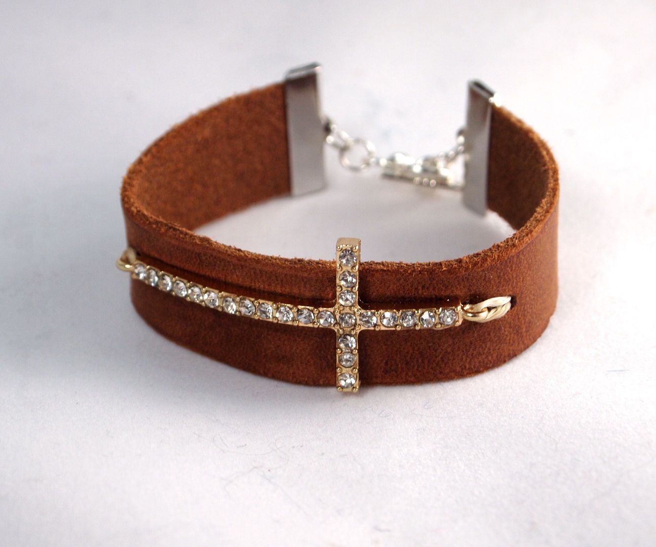 Simple Leather Bracelet With Cross 