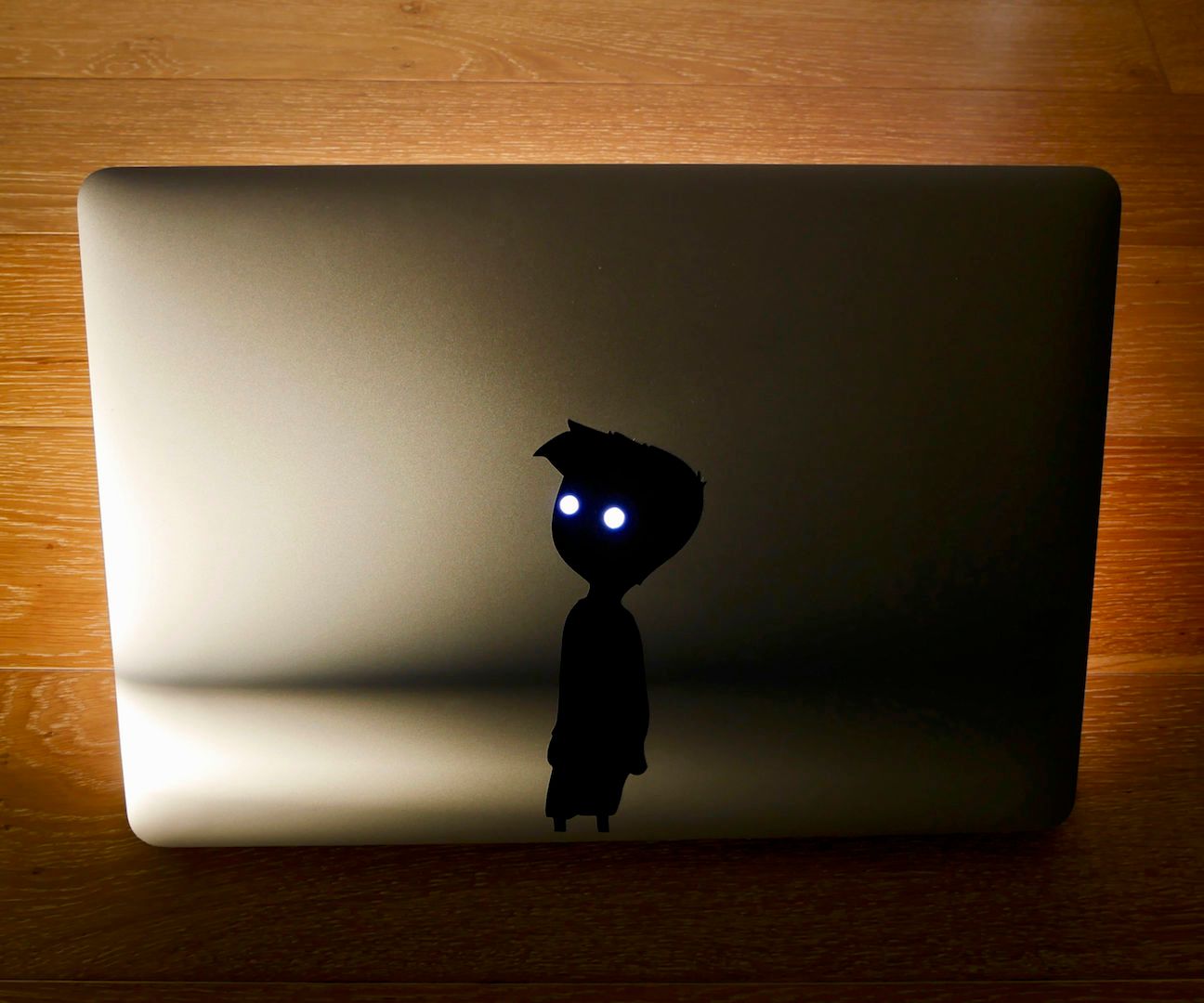 Vinyl Cutting a Custom Laptop Sticker