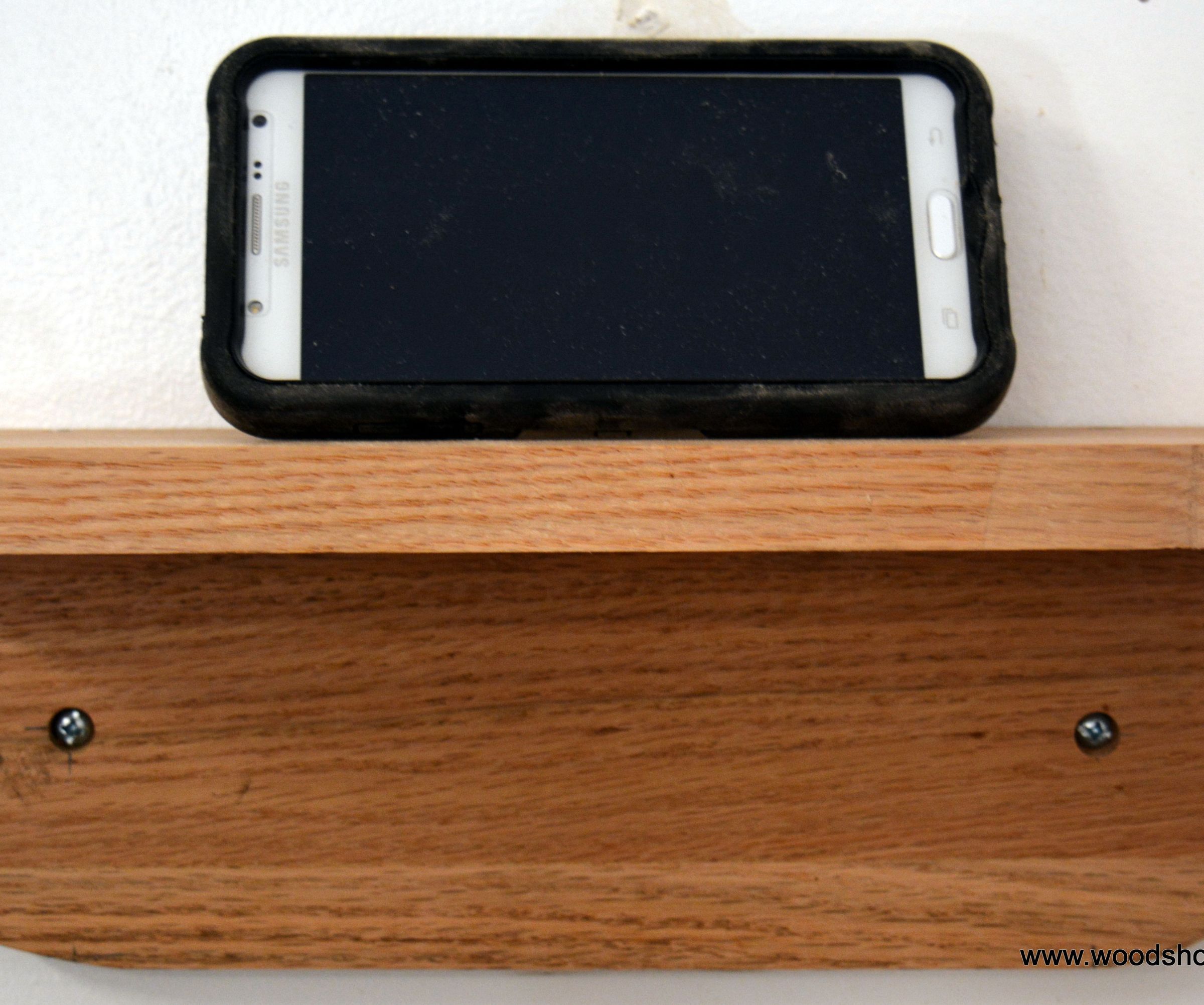 A Small Shelf Using Only Hand Tools