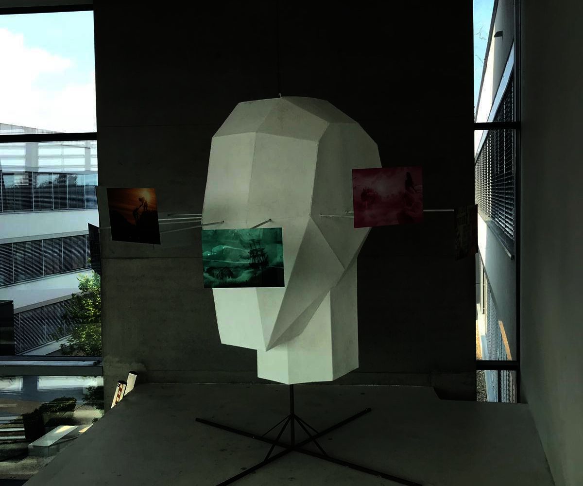 A Cardboard Monument for Readers